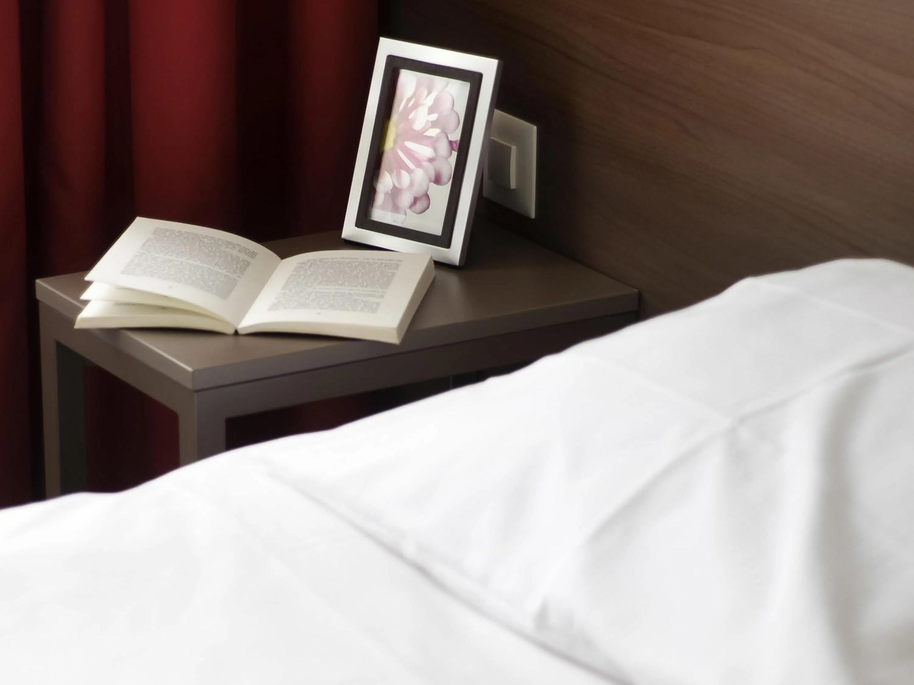 Bedroom, Bed in Aparthotel Adagio Basel City