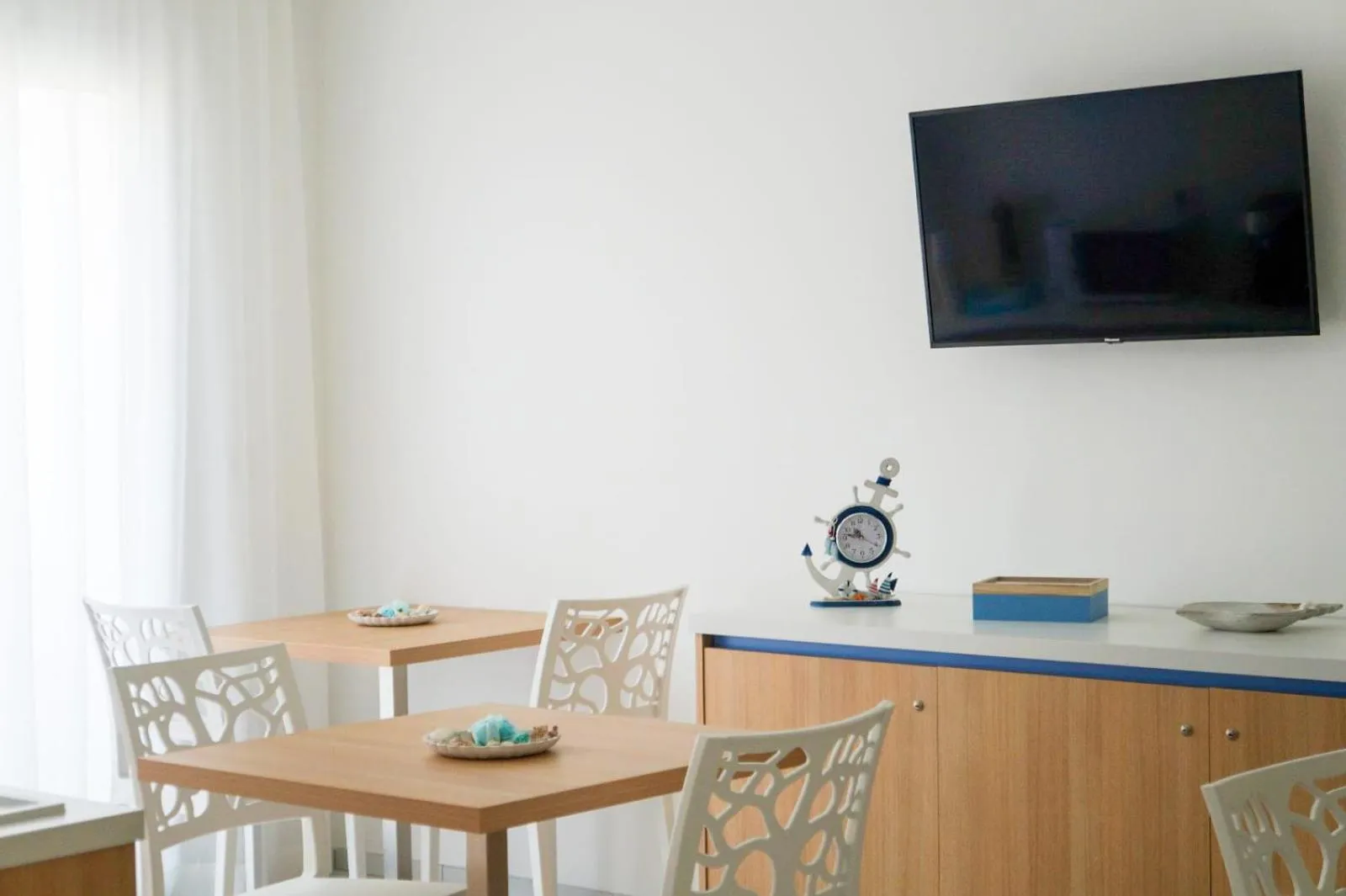 Communal lounge/ TV room in B&B Mareluce