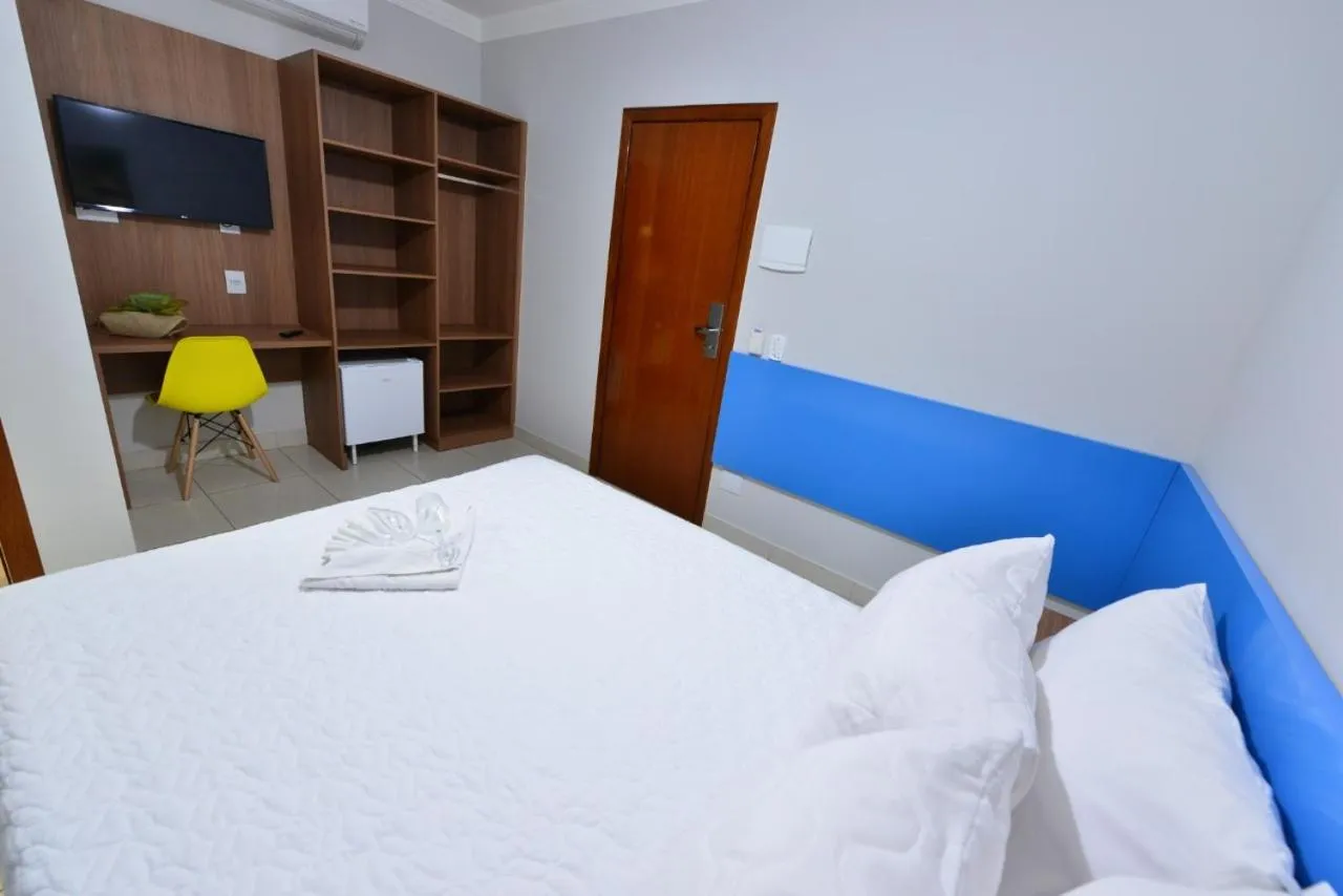 Bed in Vinds Economic Hotel