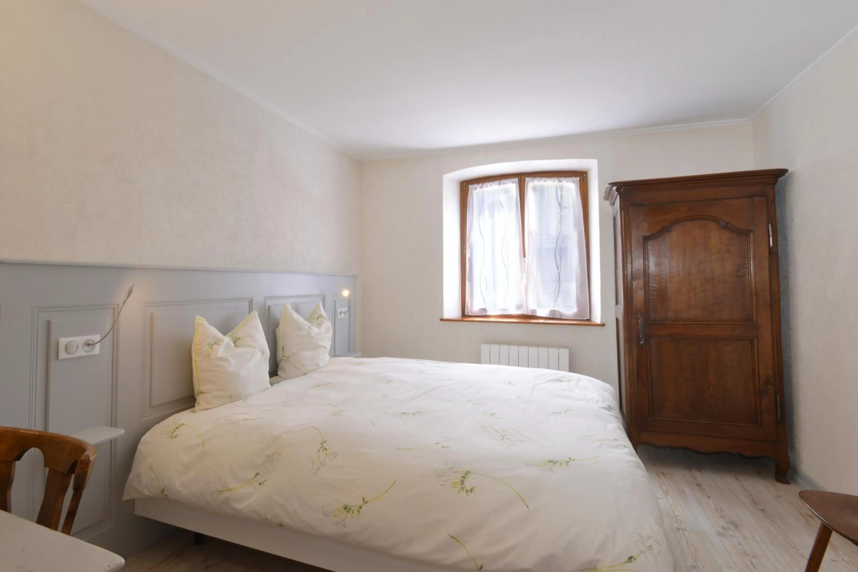 Bedroom, Bed in La Maison Oberlin