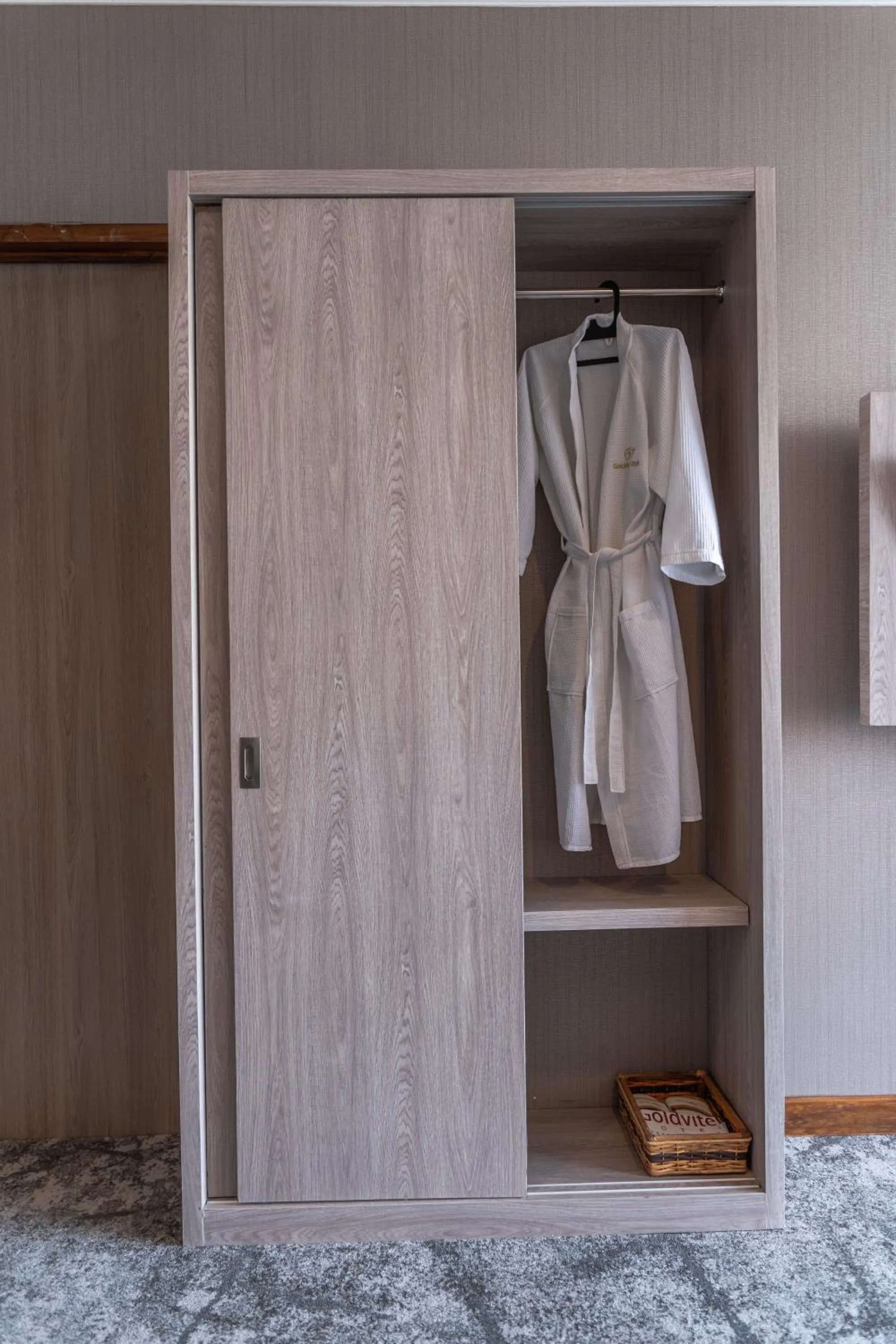 wardrobe in Goldvitel Hotel Surabaya