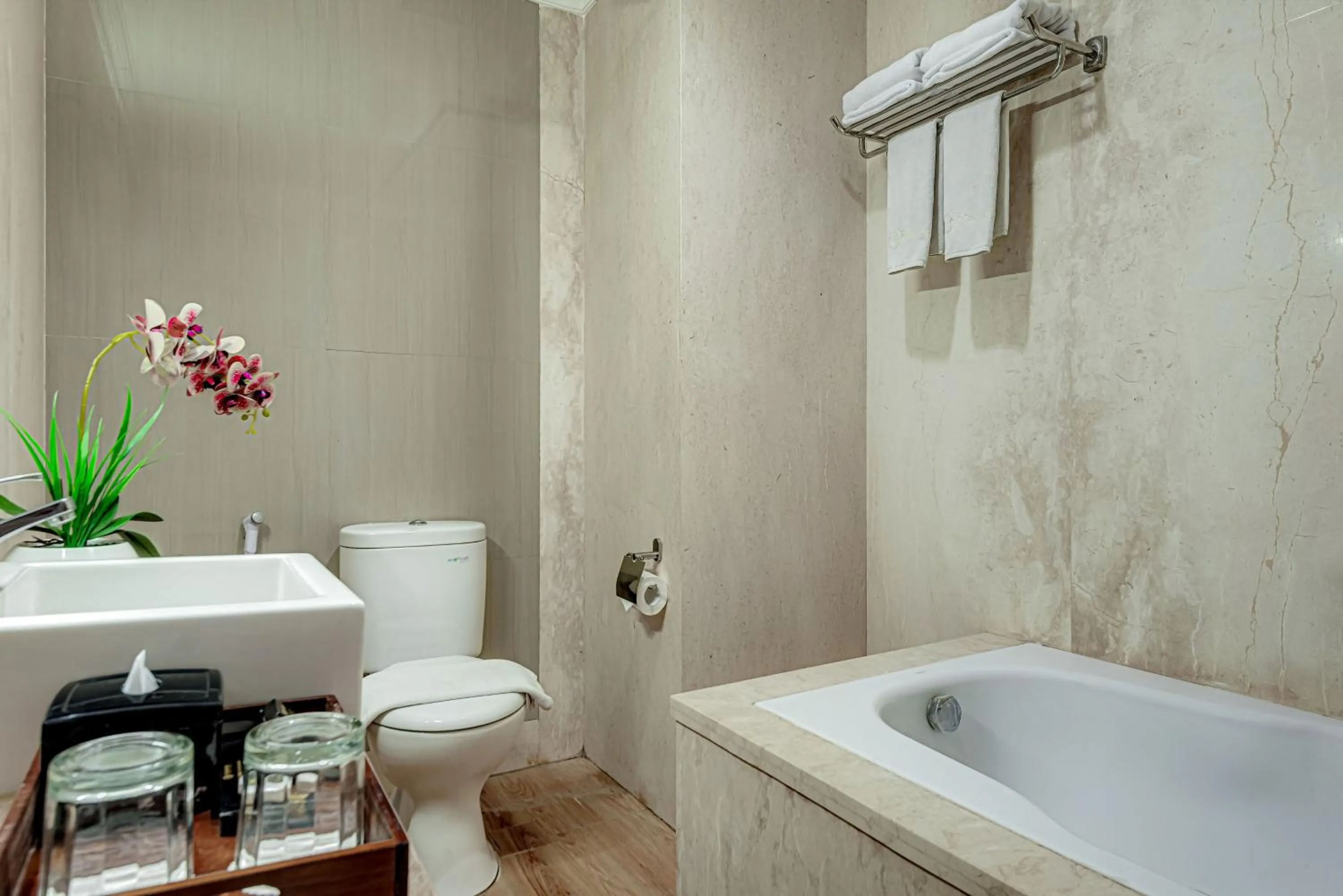 Goldvitel Hotel Surabaya