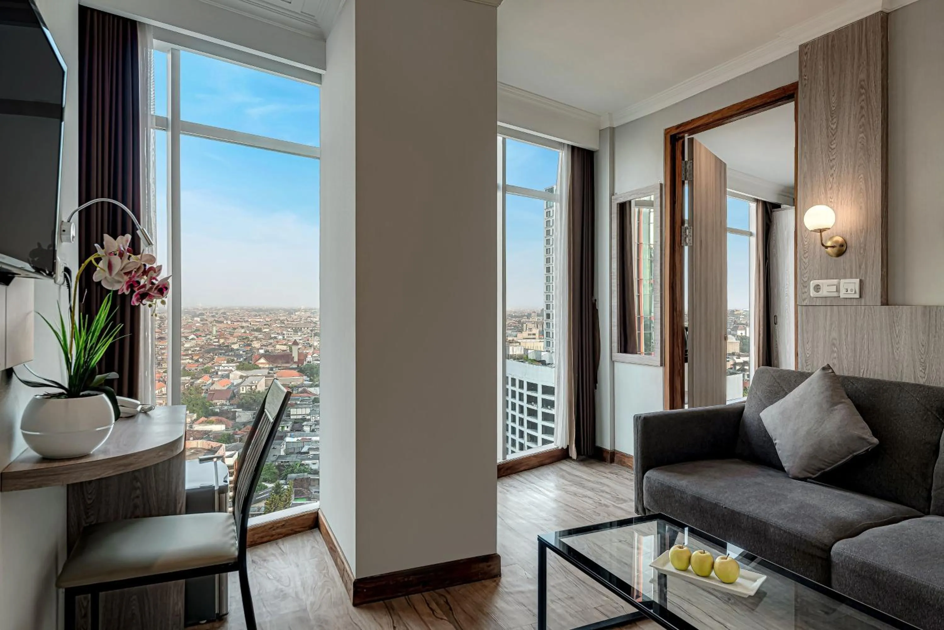 Goldvitel Hotel Surabaya