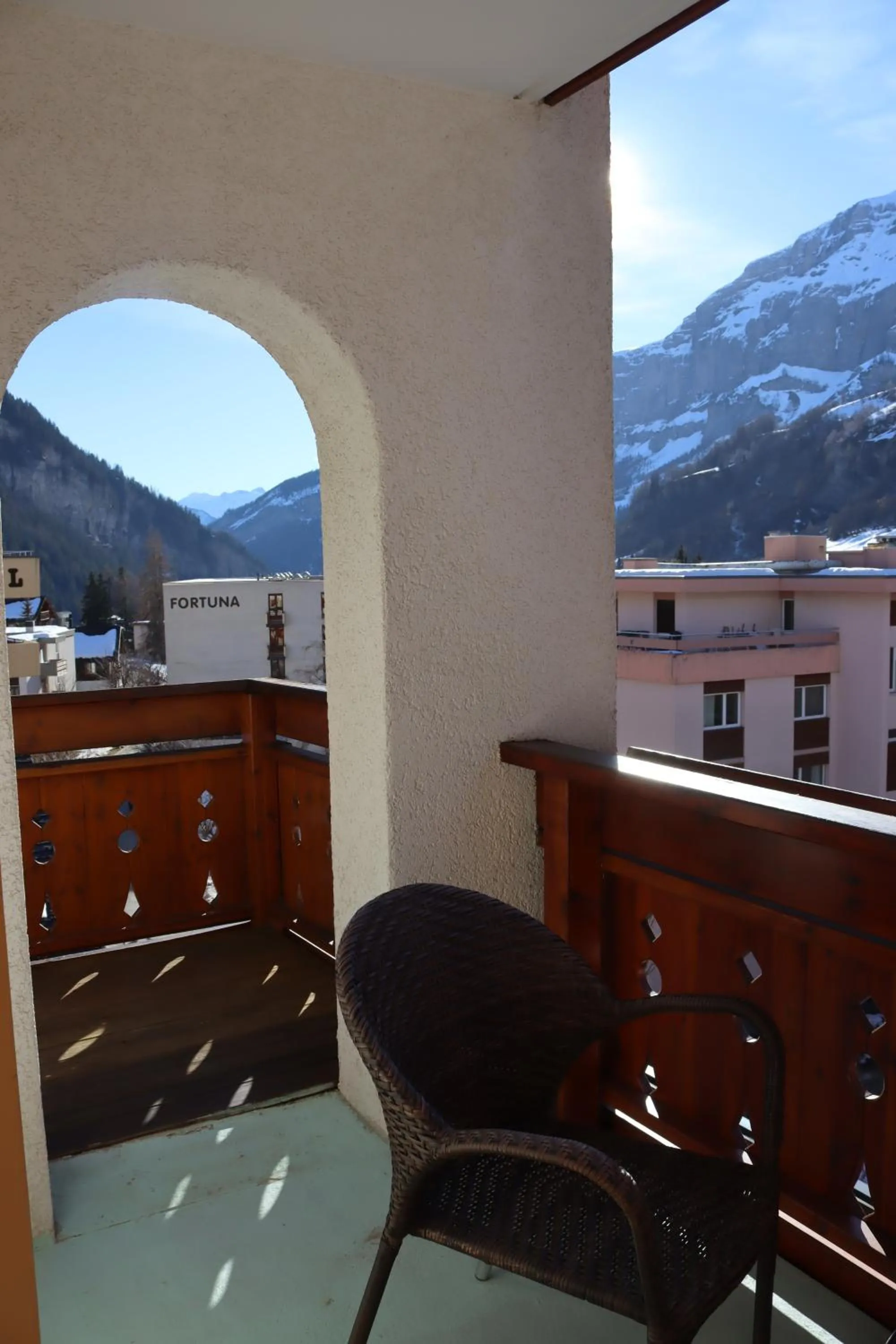 Day in Grichting Hotel & Serviced Apartments