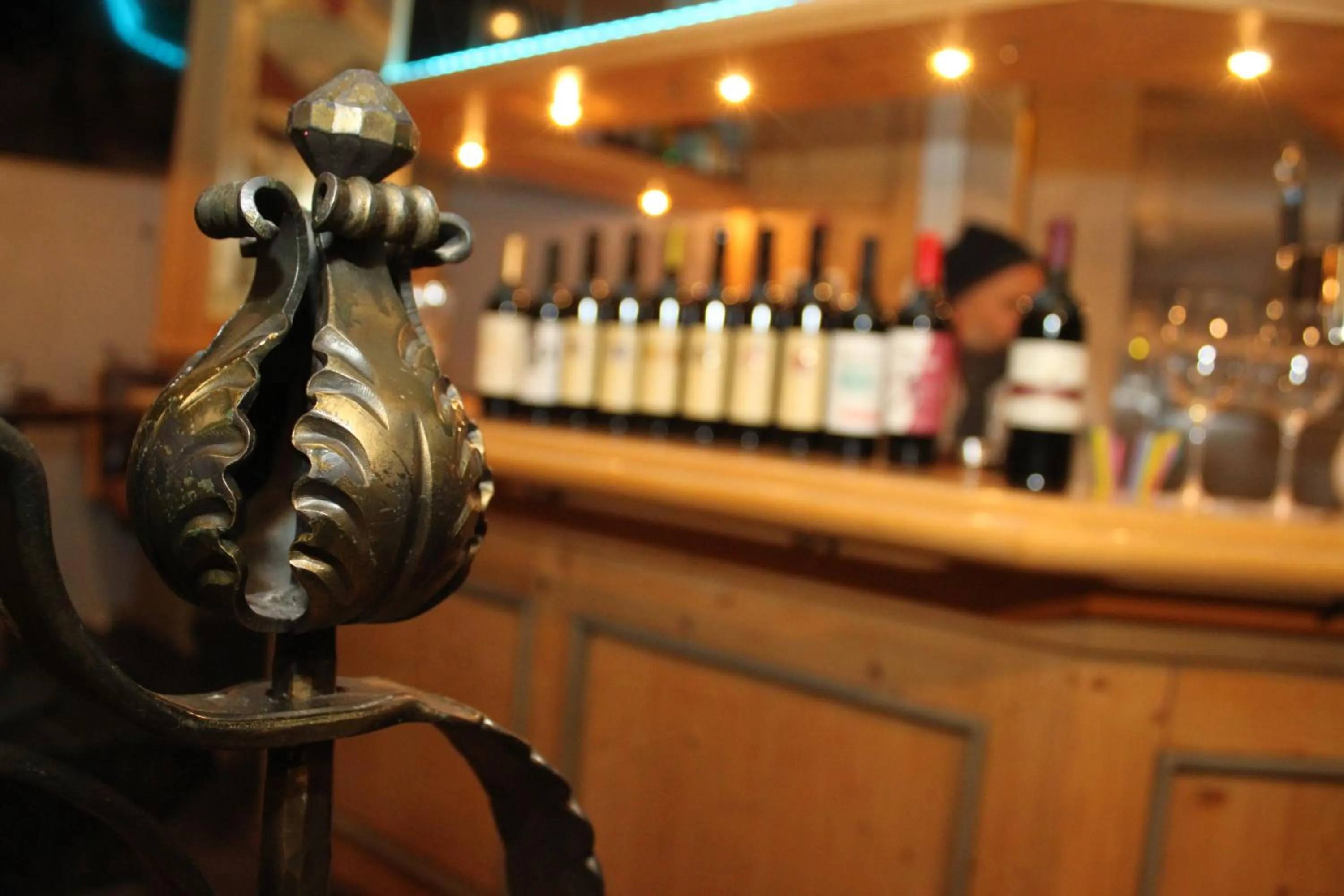 Restaurant/places to eat in Grichting Hotel & Serviced Apartments