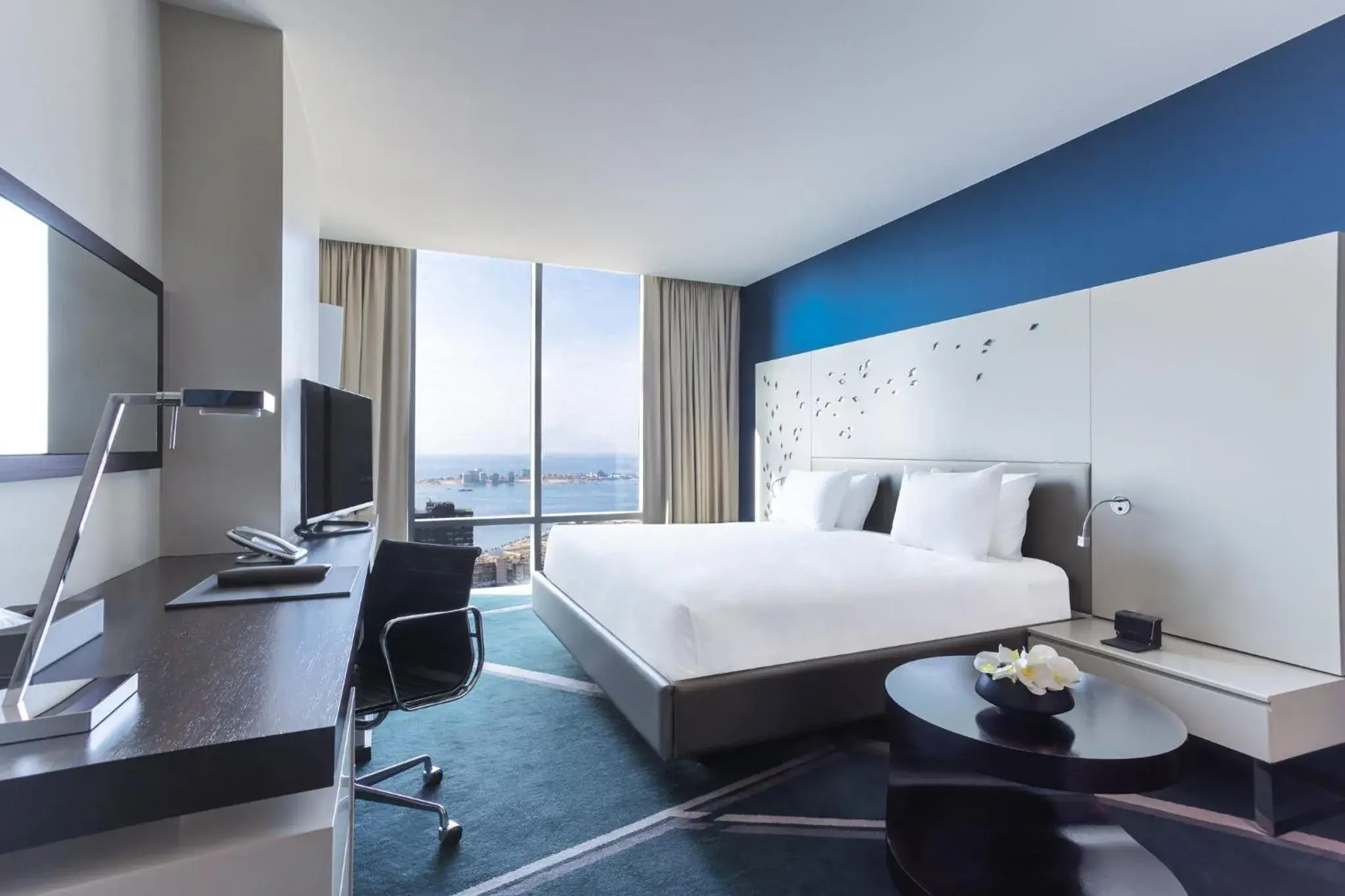 Classic King Room with Bay View in InterContinental Luanda Miramar by IHG Classic King Room with Bay View in InterContinental Luanda Miramar by IHG