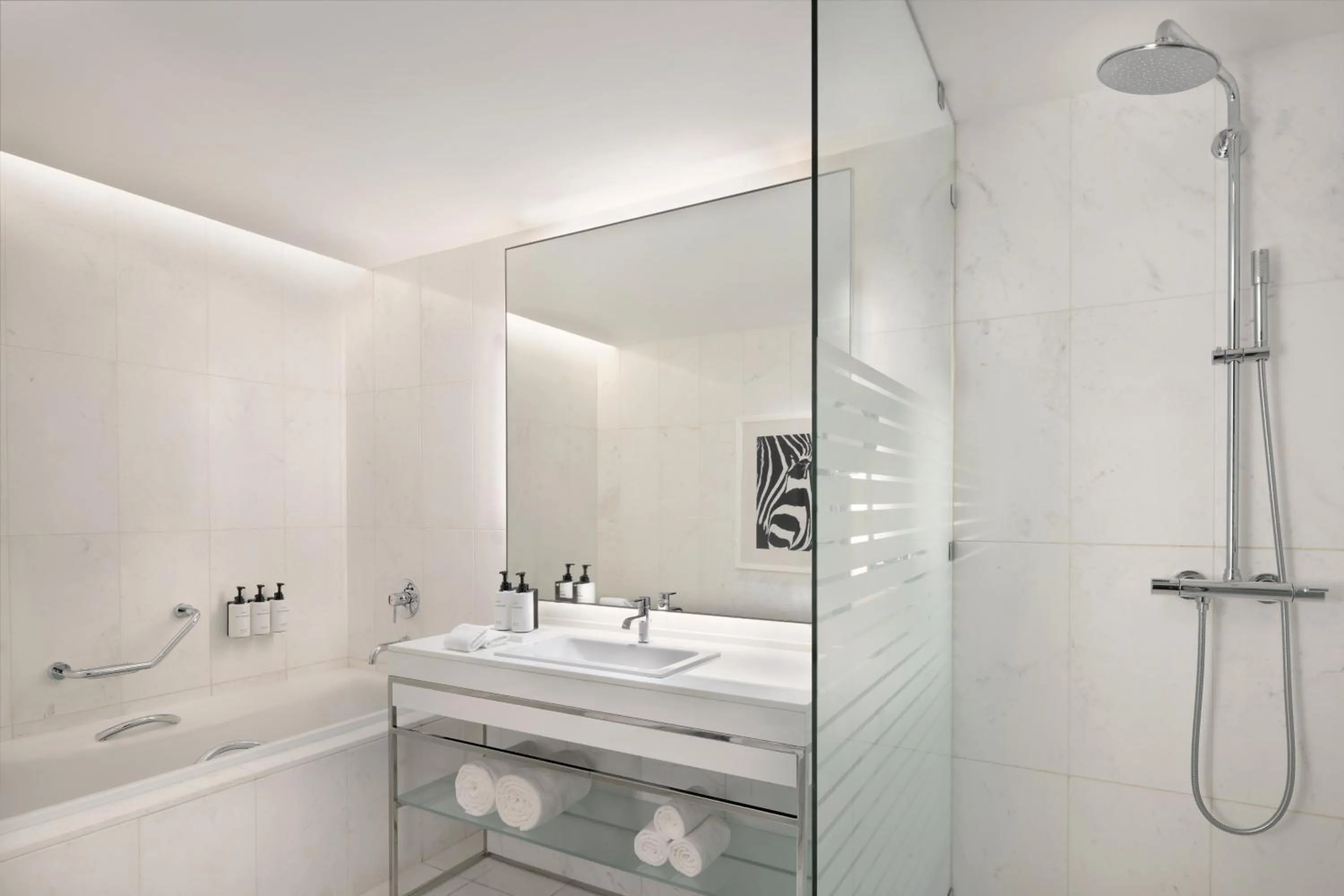 Bathroom in InterContinental Luanda Miramar by IHG