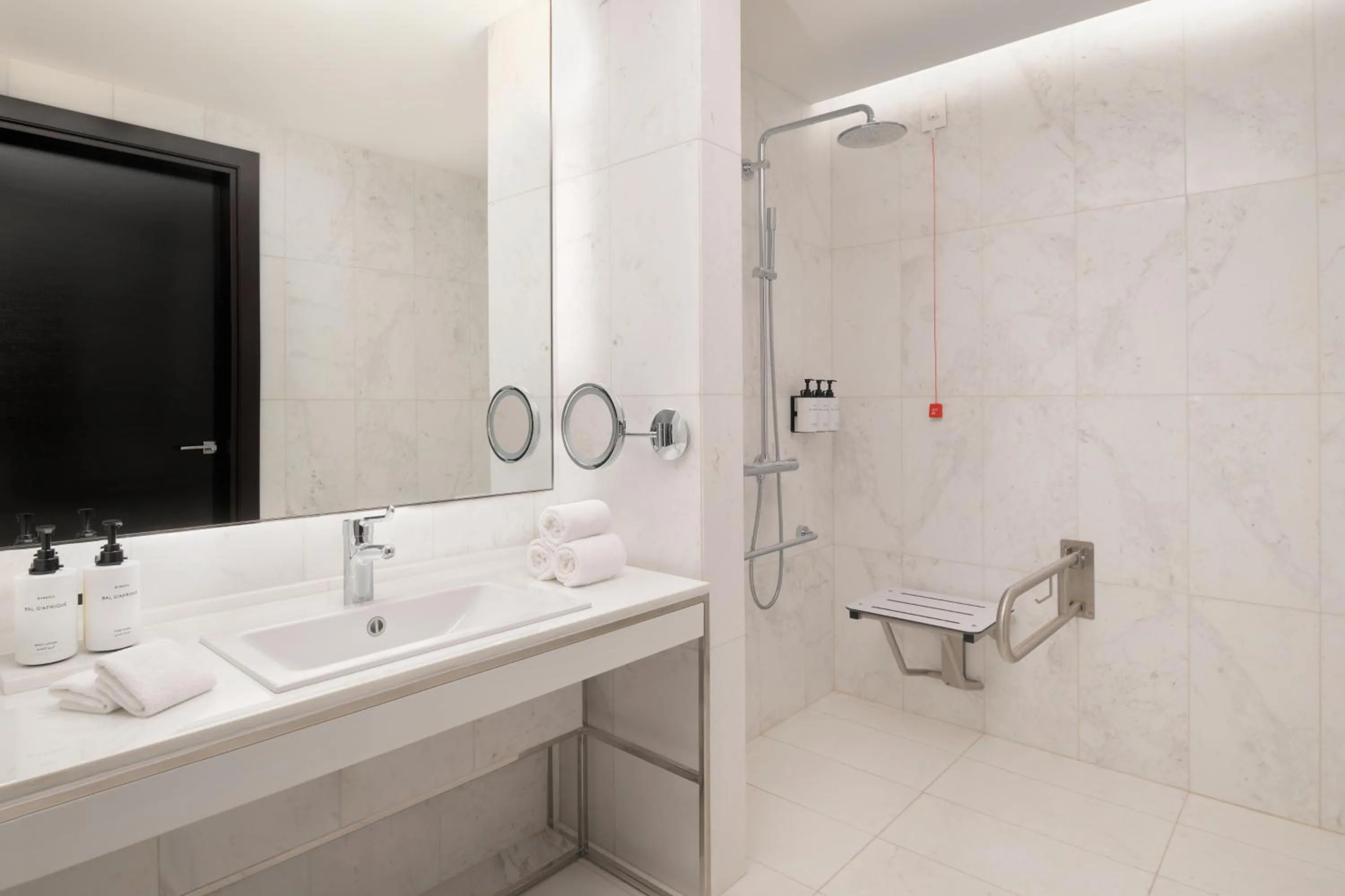 Shower in InterContinental Luanda Miramar by IHG