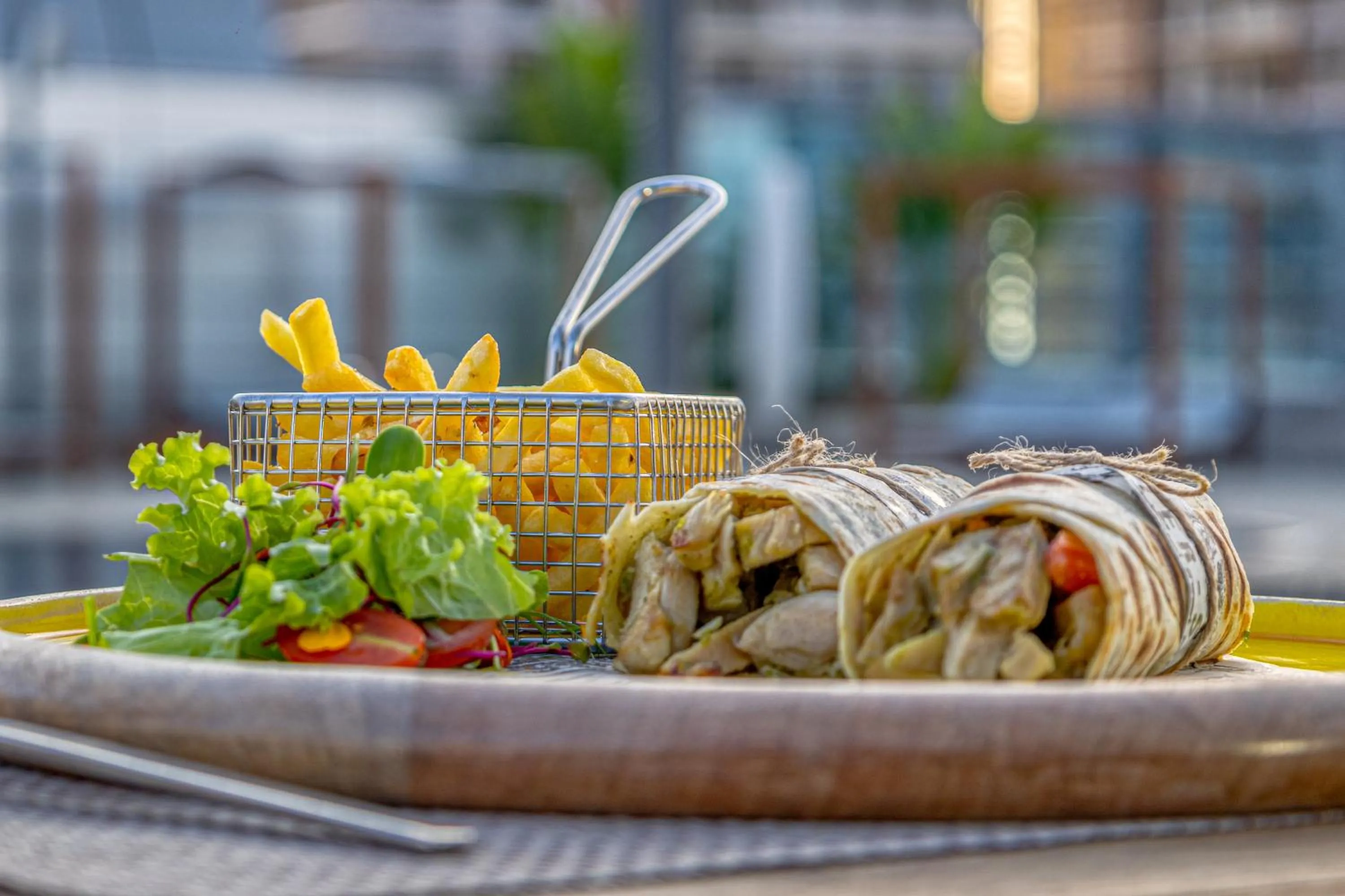 Food and drinks in InterContinental Luanda Miramar by IHG