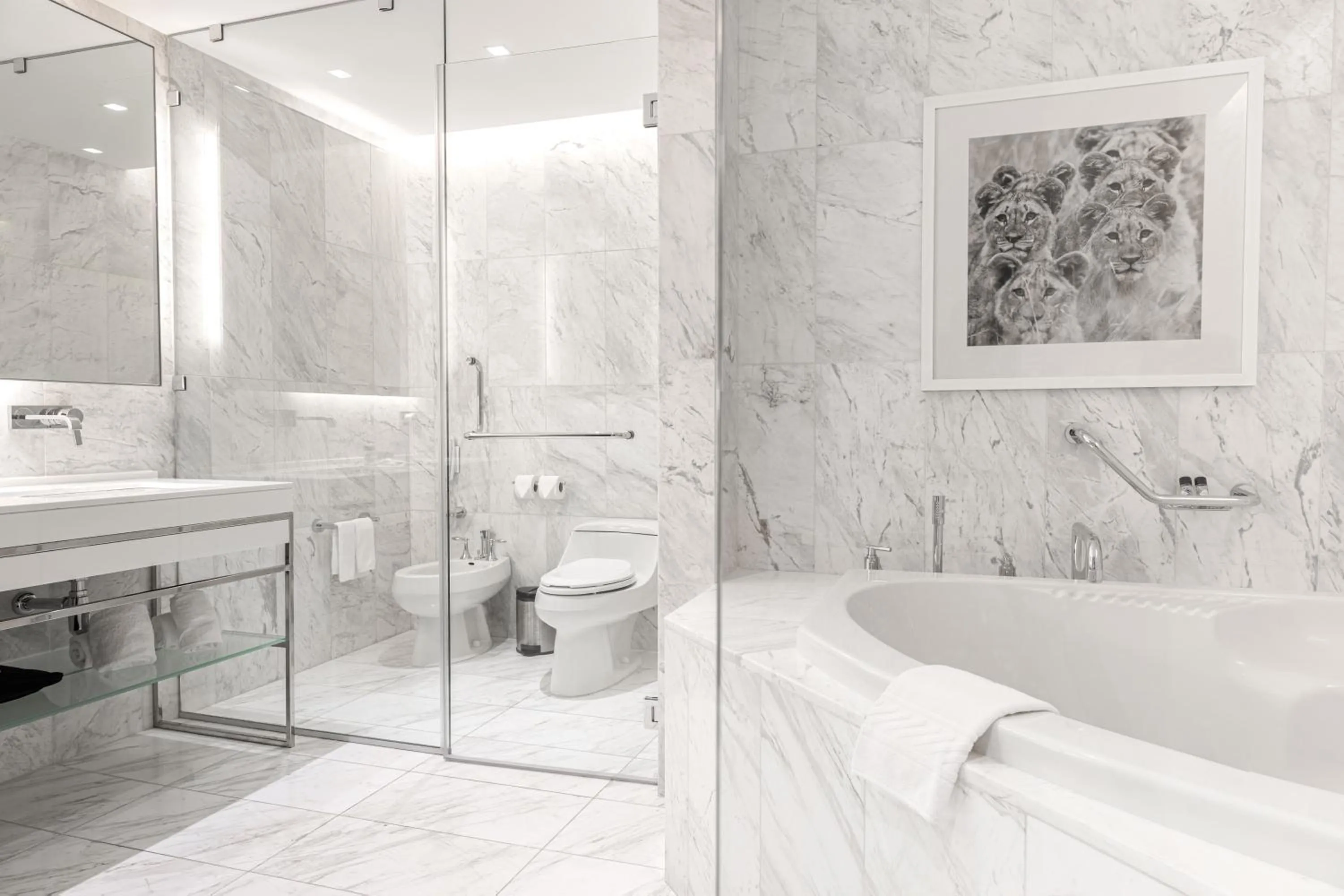 Toilet in InterContinental Luanda Miramar by IHG