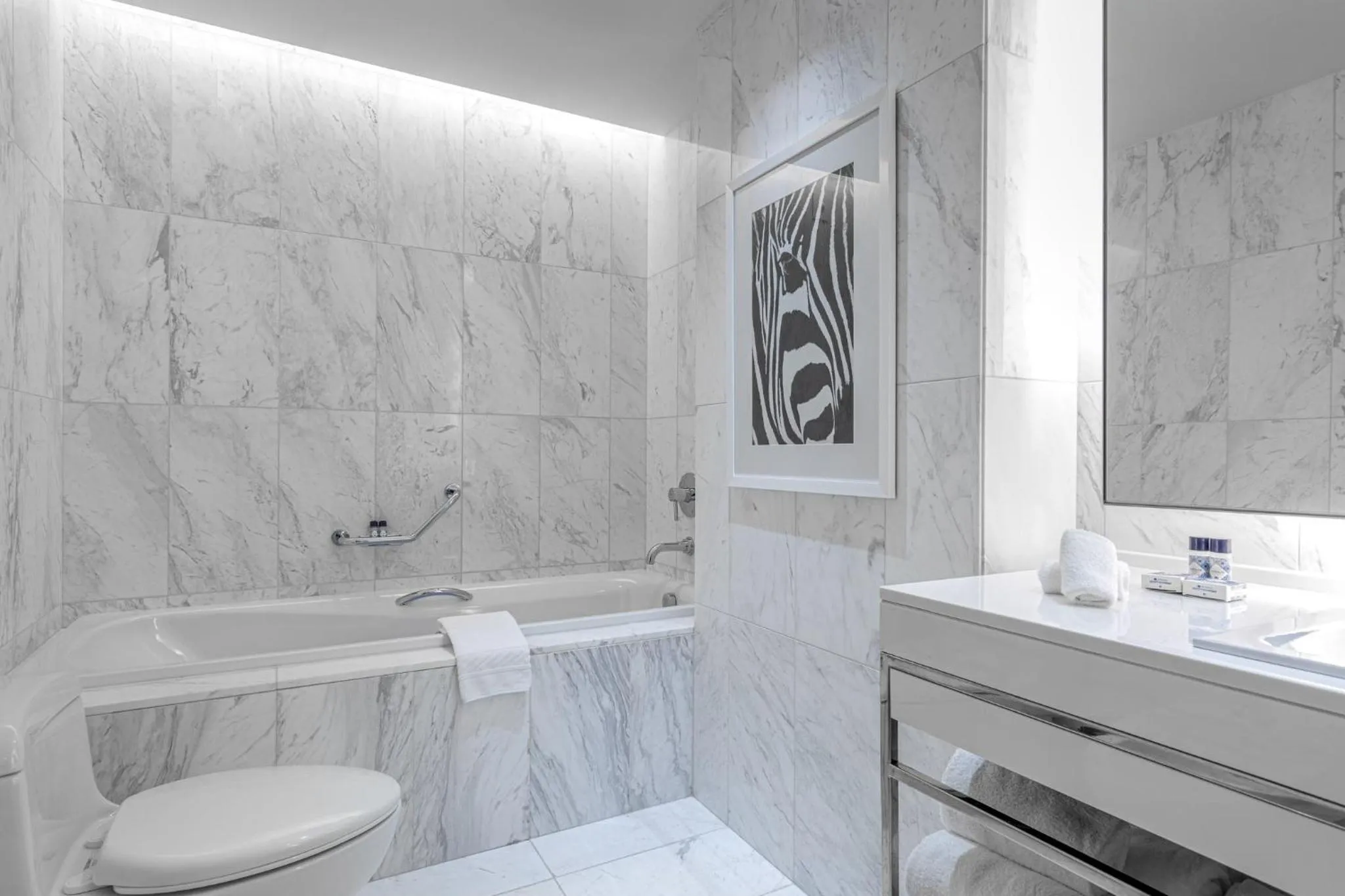 Bathroom in InterContinental Luanda Miramar by IHG