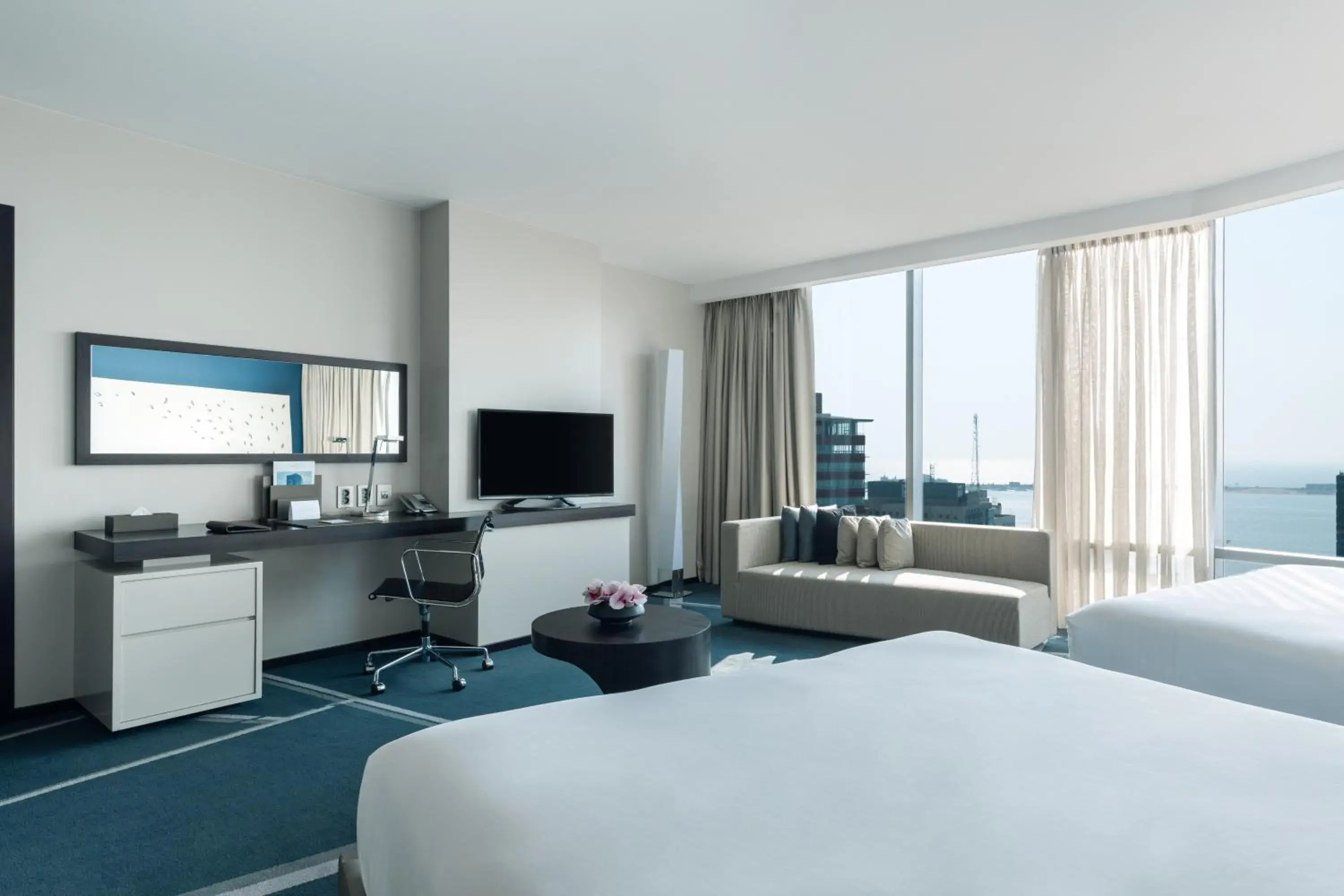 Classic King Room with Two King Beds in InterContinental Luanda Miramar by IHG Classic King Room with Two King Beds in InterContinental Luanda Miramar by IHG