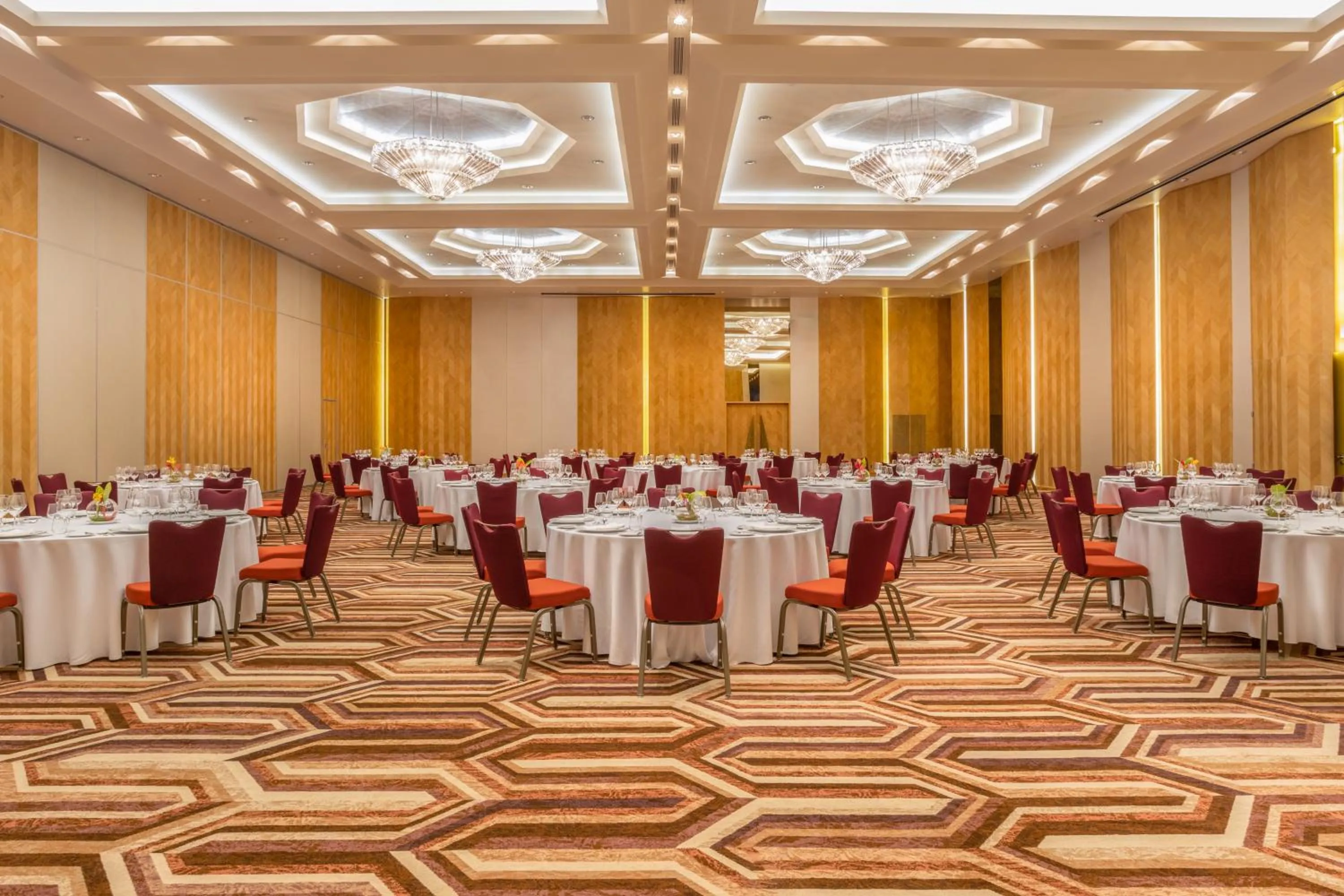Banquet/Function facilities in InterContinental Luanda Miramar by IHG