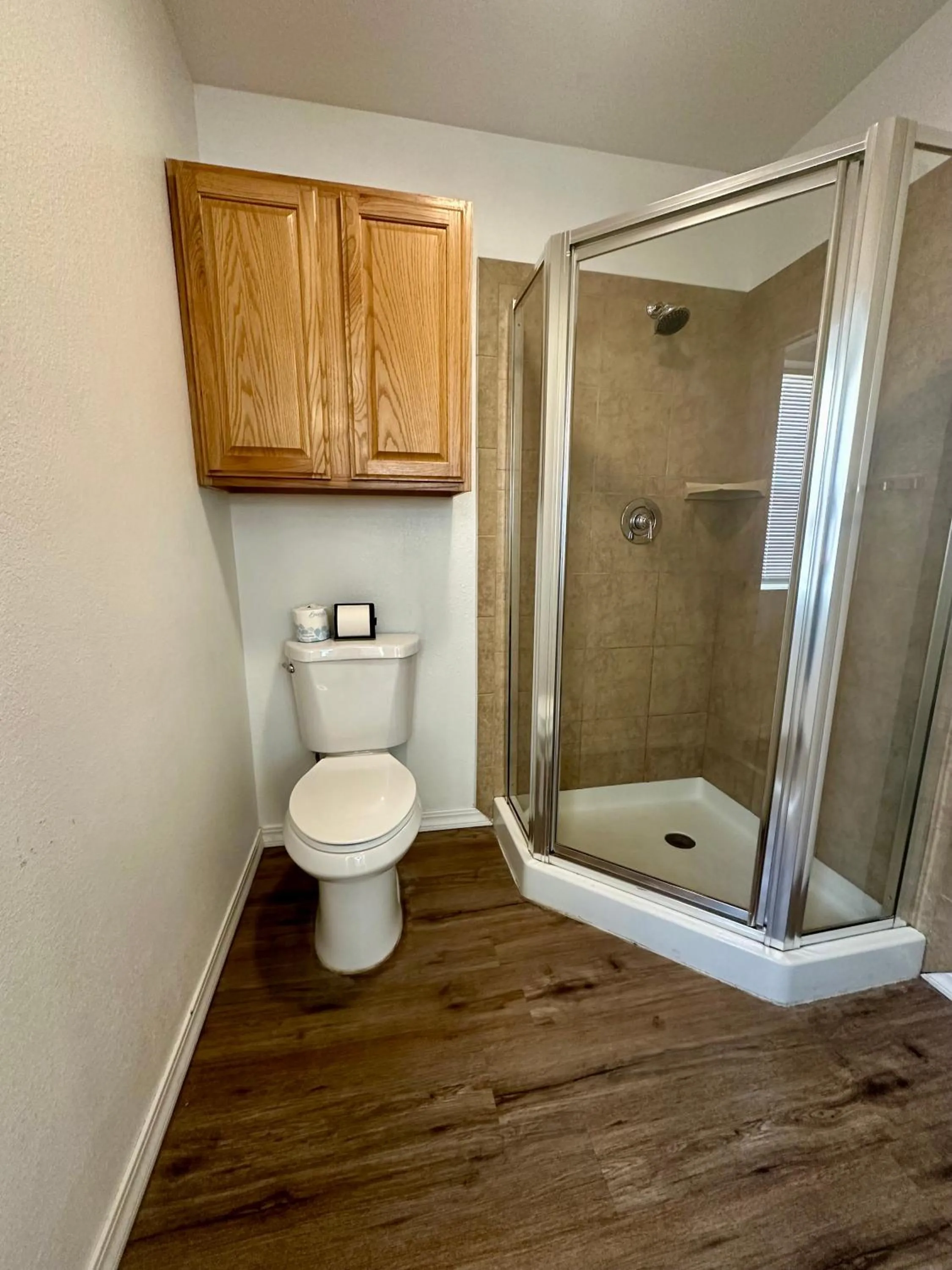 Bathroom in Wapiti Lodge
