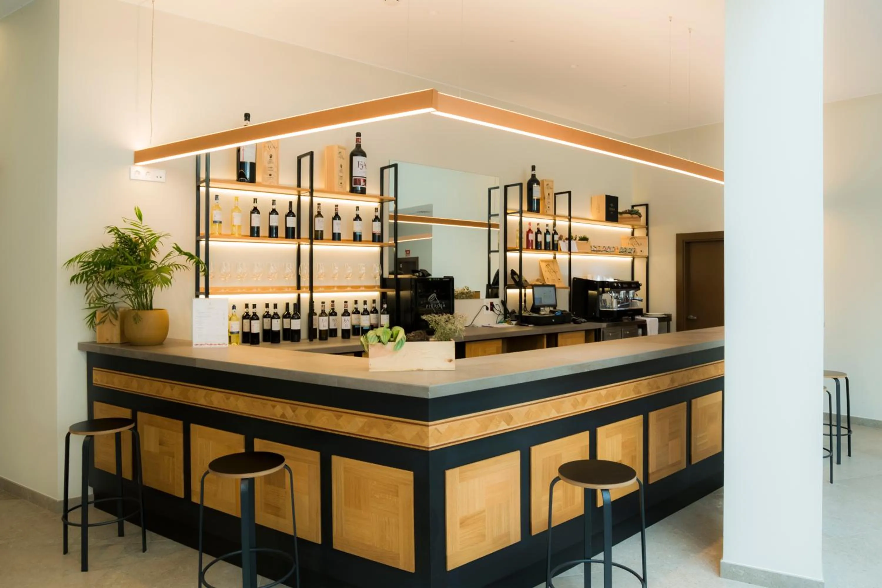 Lounge or bar in Hotel Bodega FyA - GRUPO PIÉROLA