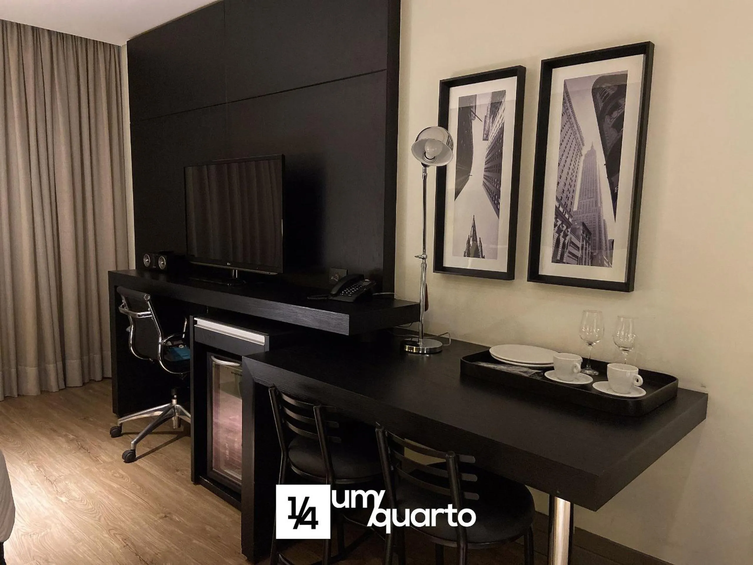 Bedroom in Manhattan Floor