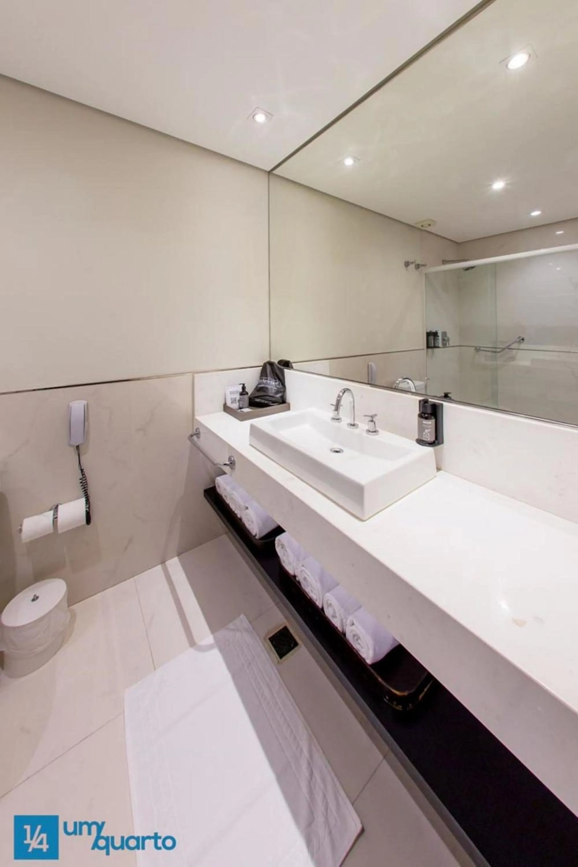 Toilet in Manhattan Floor