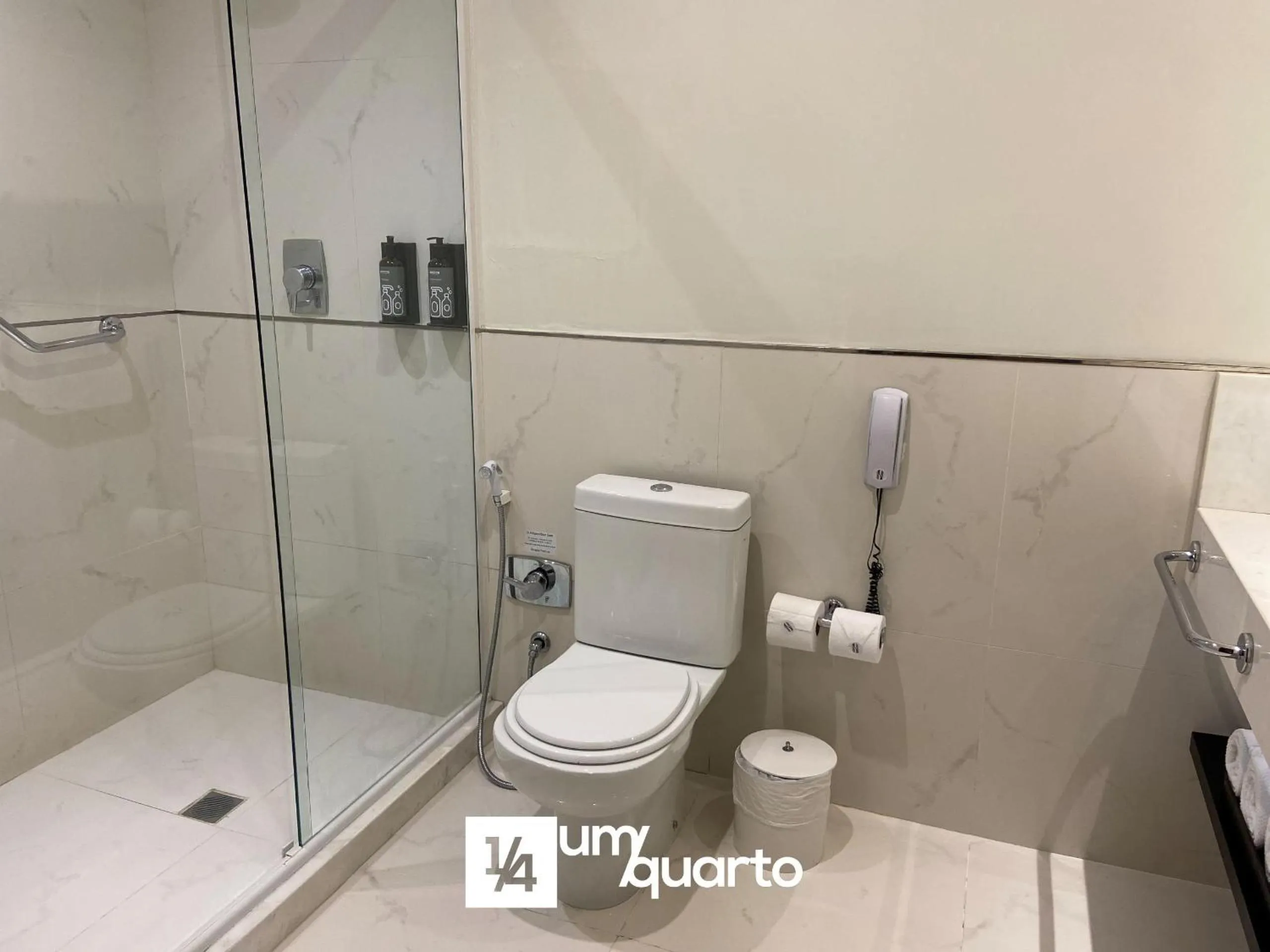 Toilet in Manhattan Floor