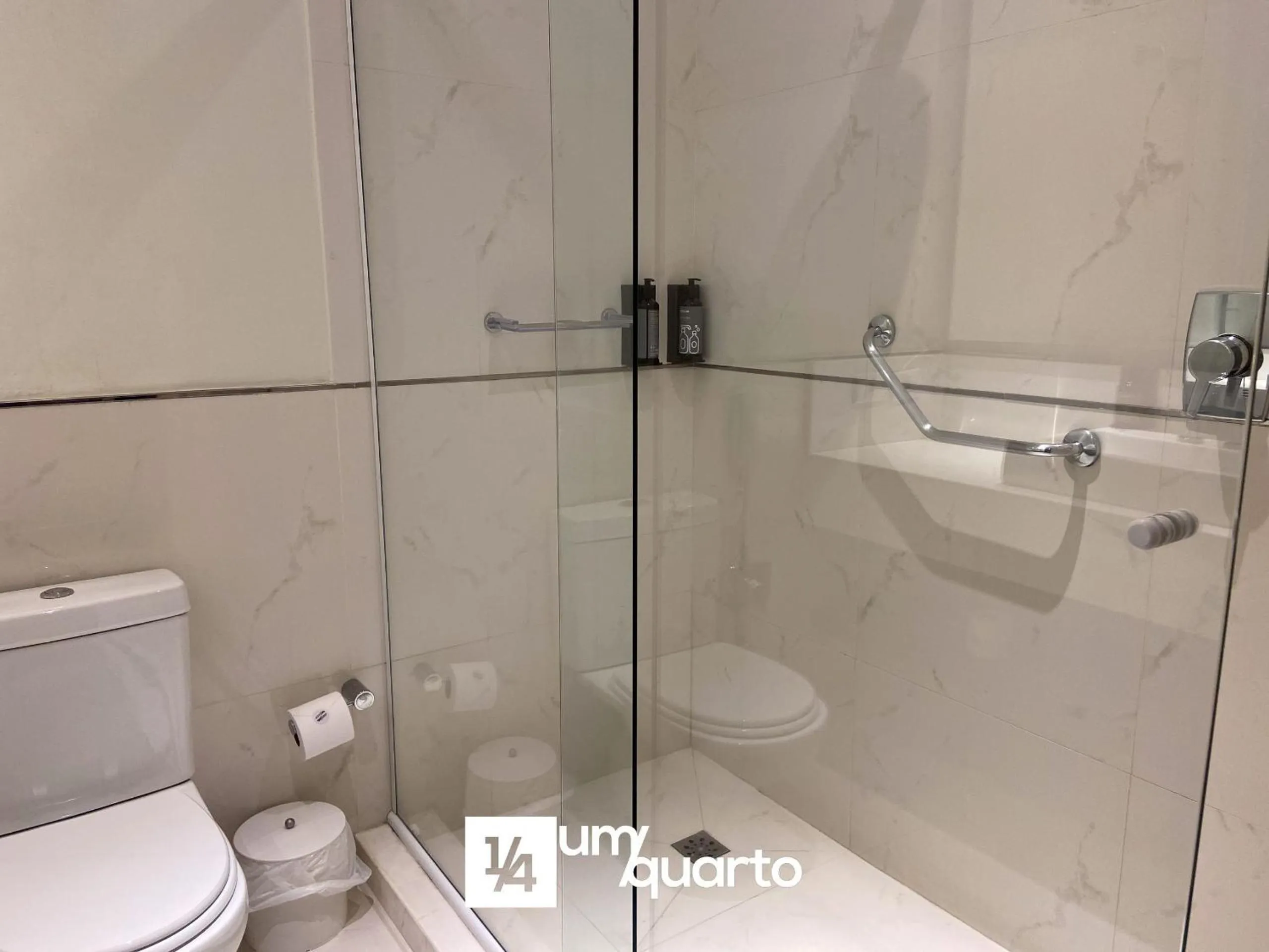 Toilet in Manhattan Floor