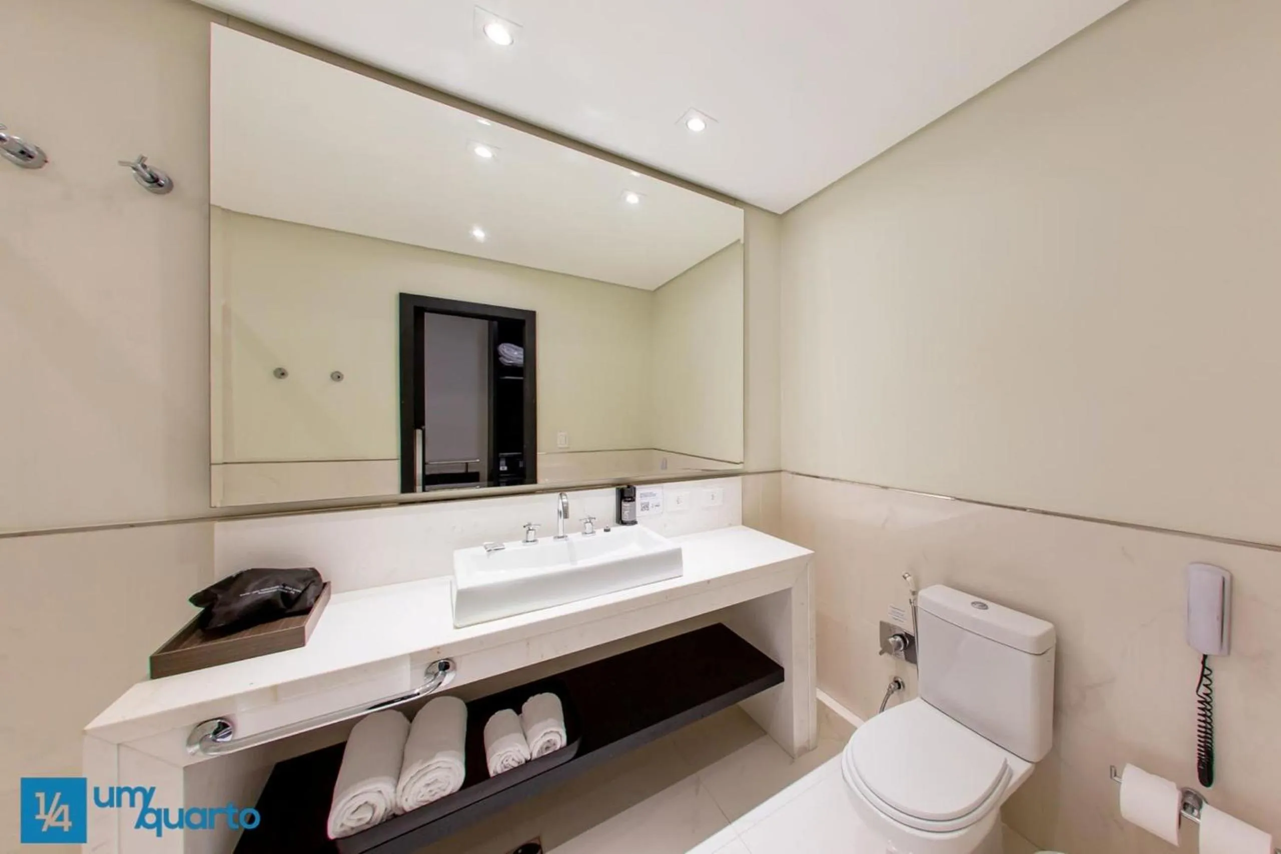 Toilet in Manhattan Floor