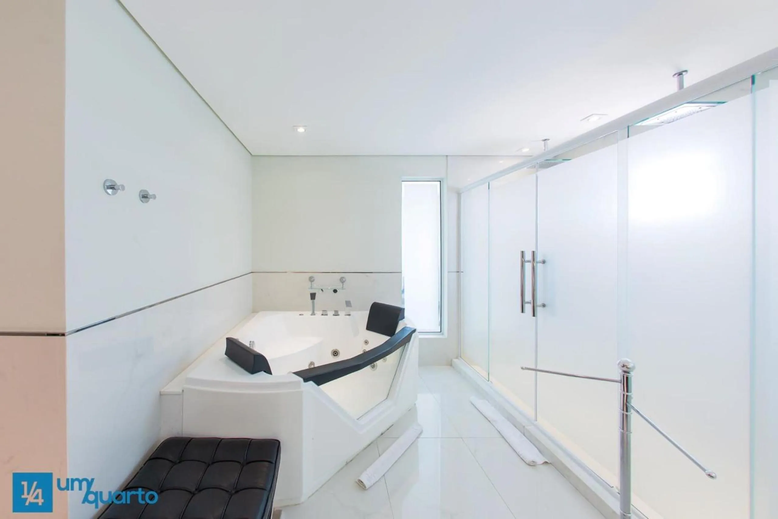 Toilet in Manhattan Floor