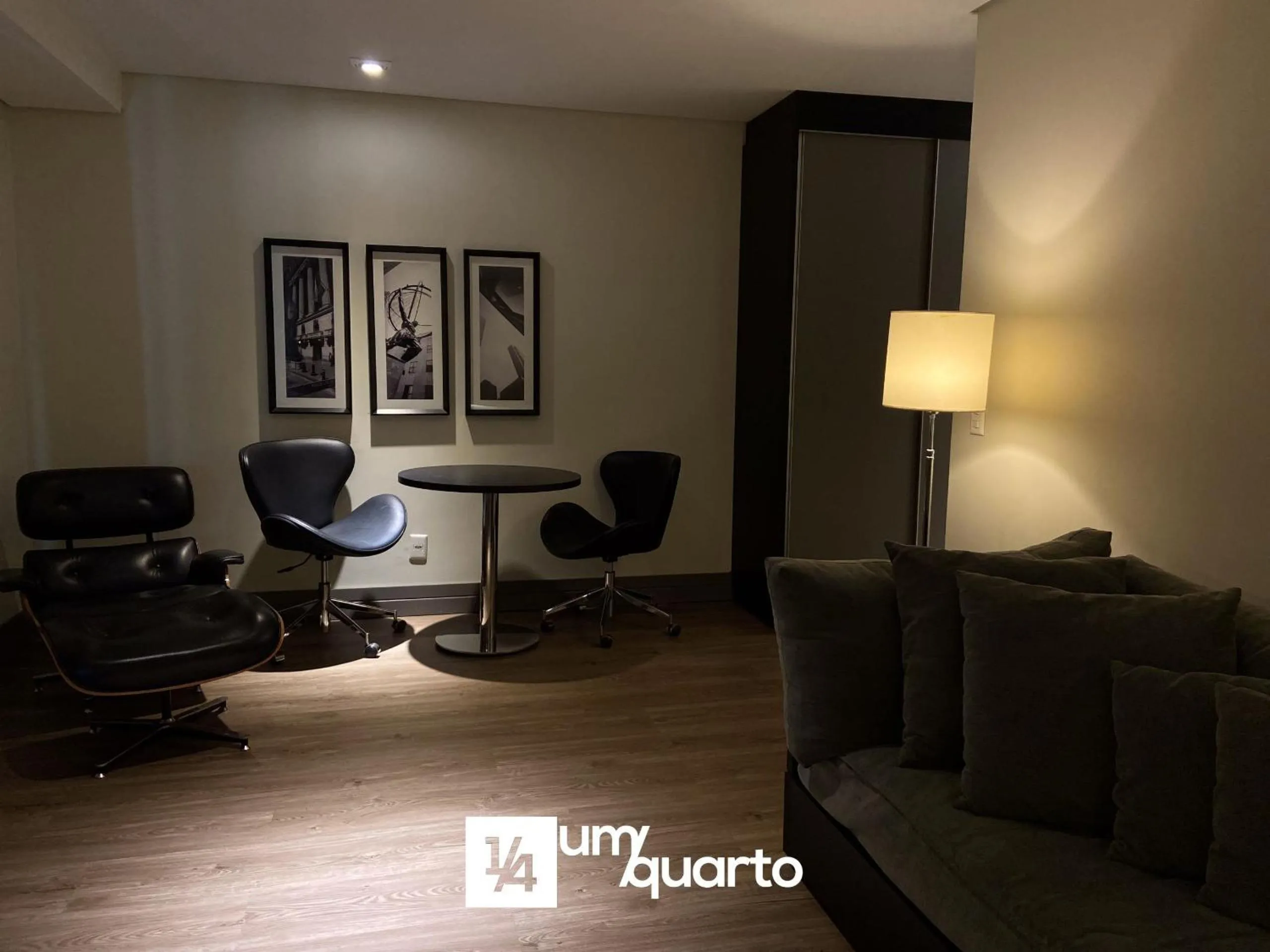 Bedroom in Manhattan Floor