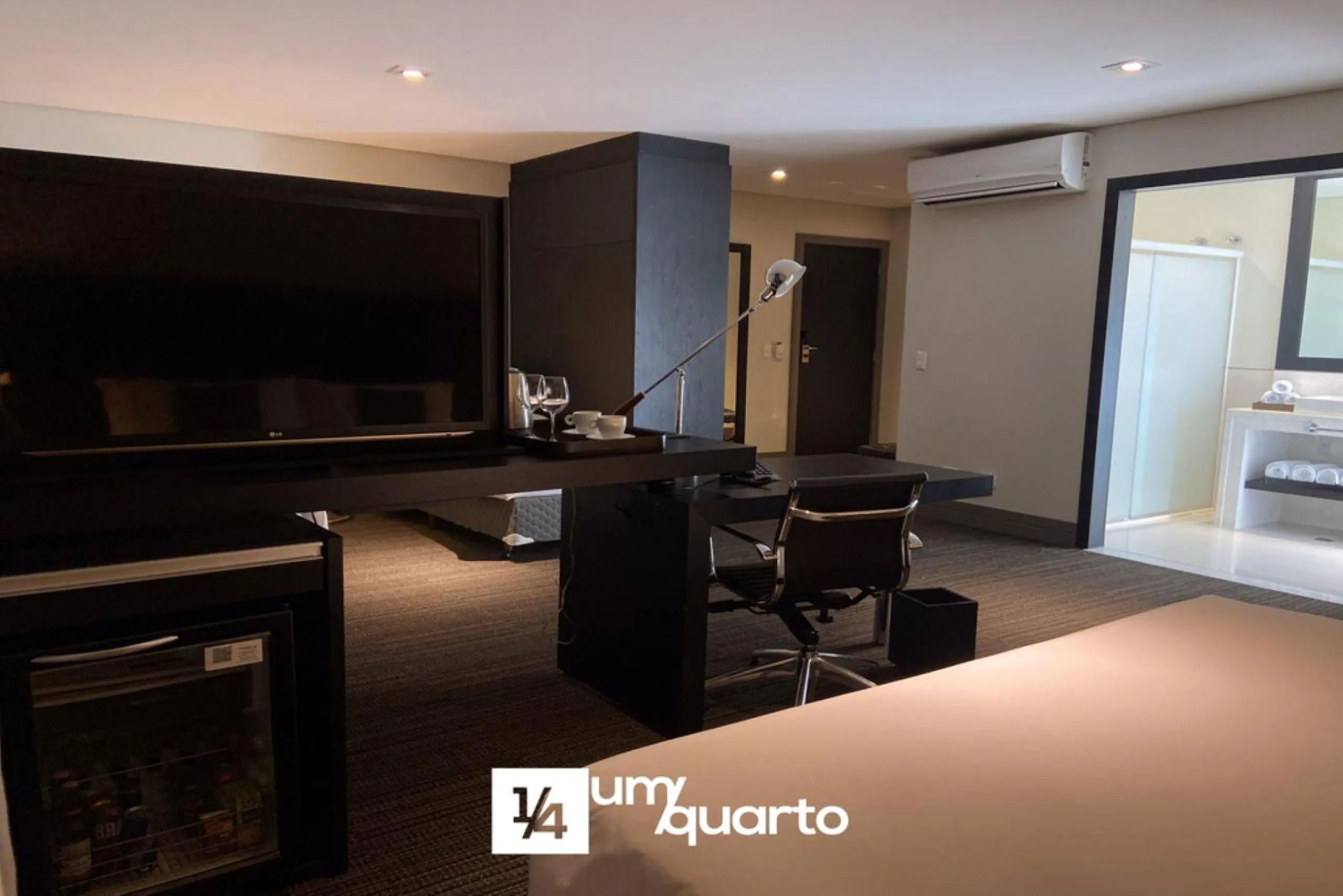 Bedroom in Manhattan Floor