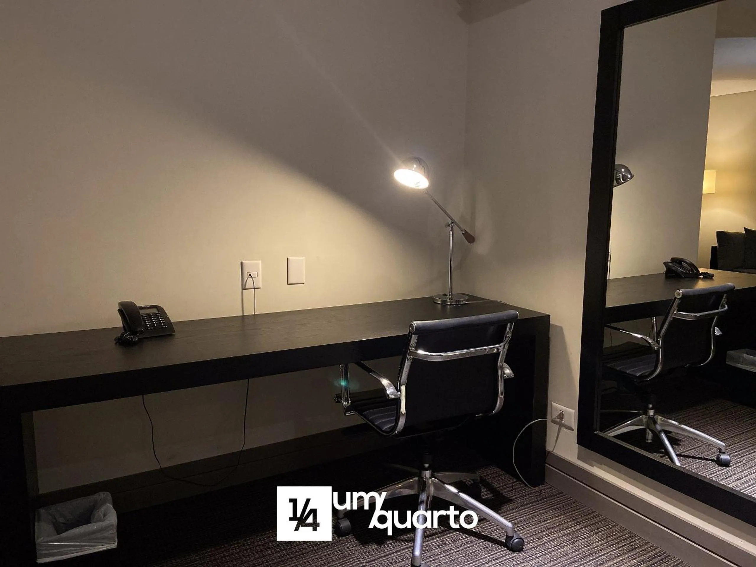 Bedroom in Manhattan Floor