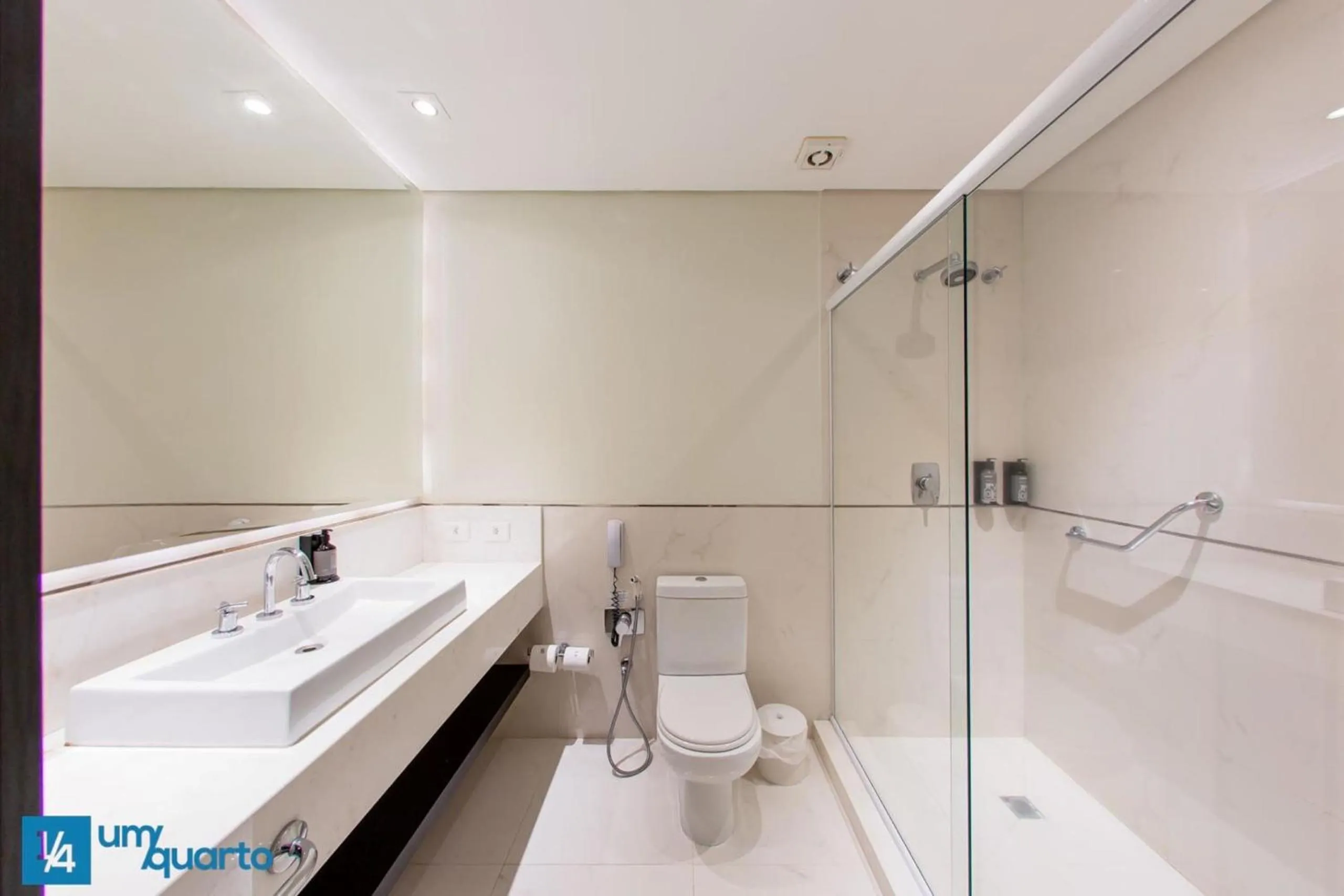 Toilet in Manhattan Floor