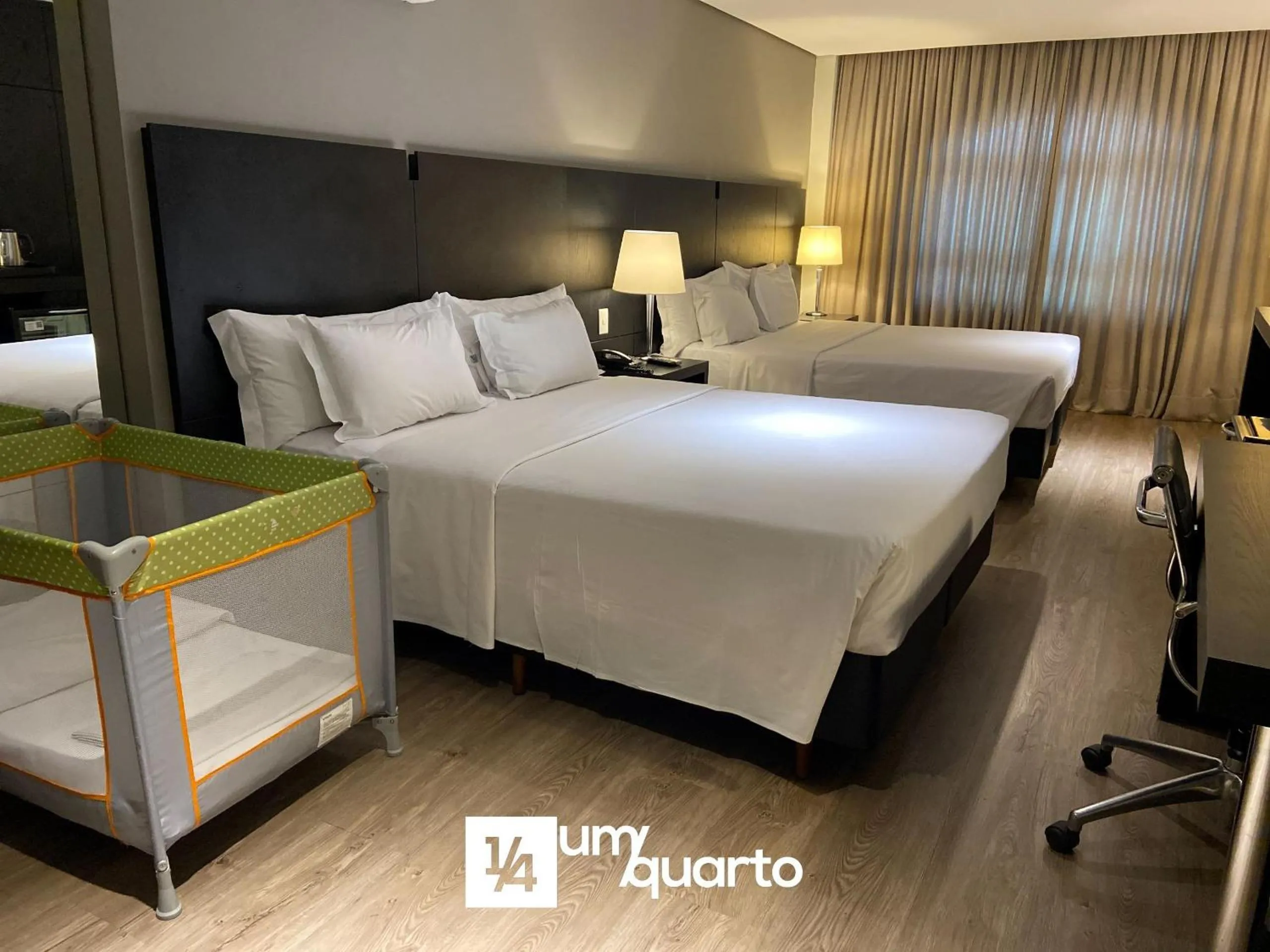 Bed in Manhattan Floor