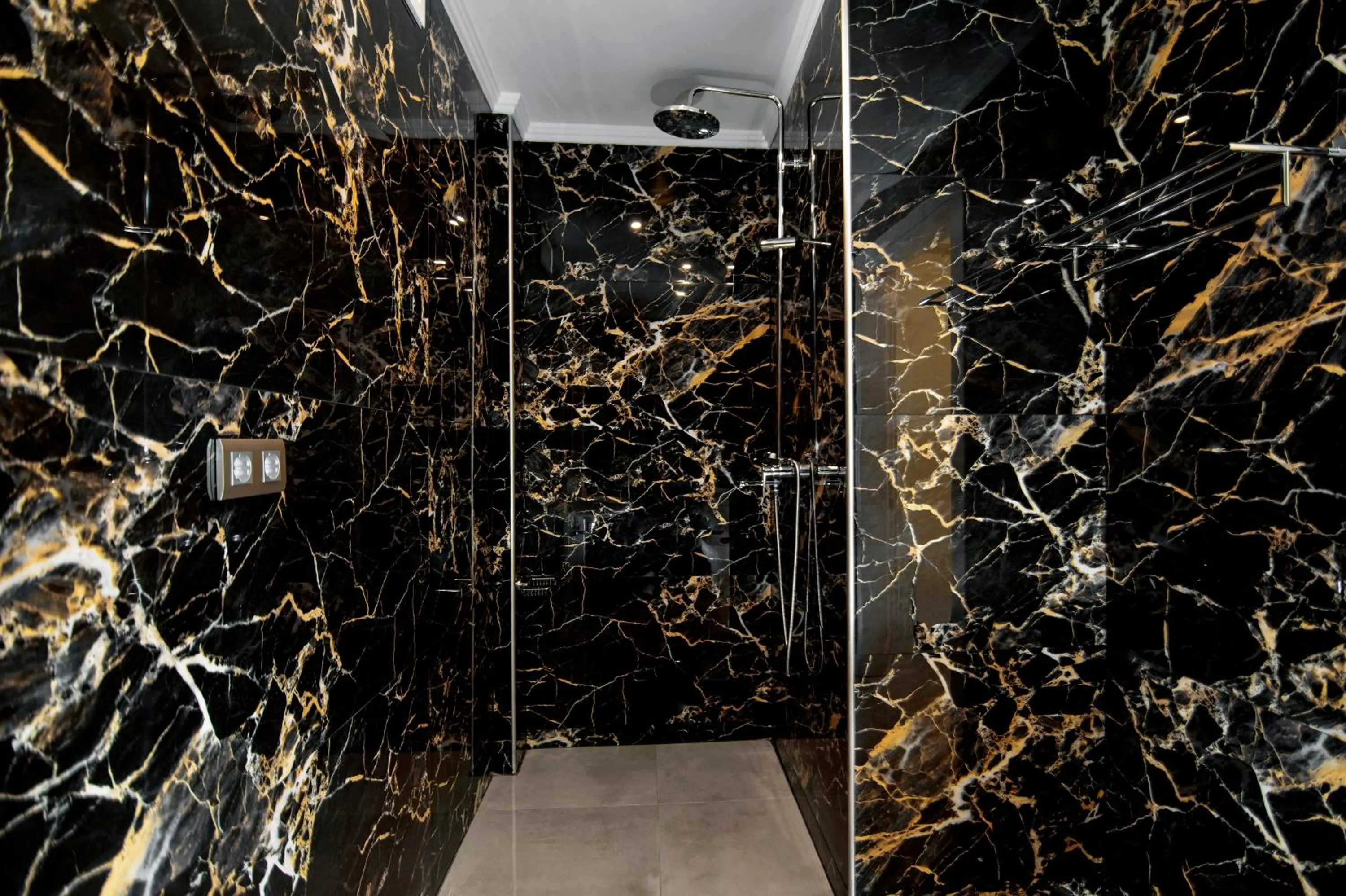 Bathroom in Le Grand Rêve