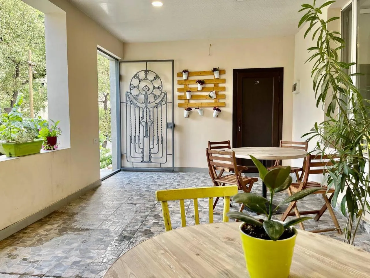 Balcony/Terrace in Merien hotel