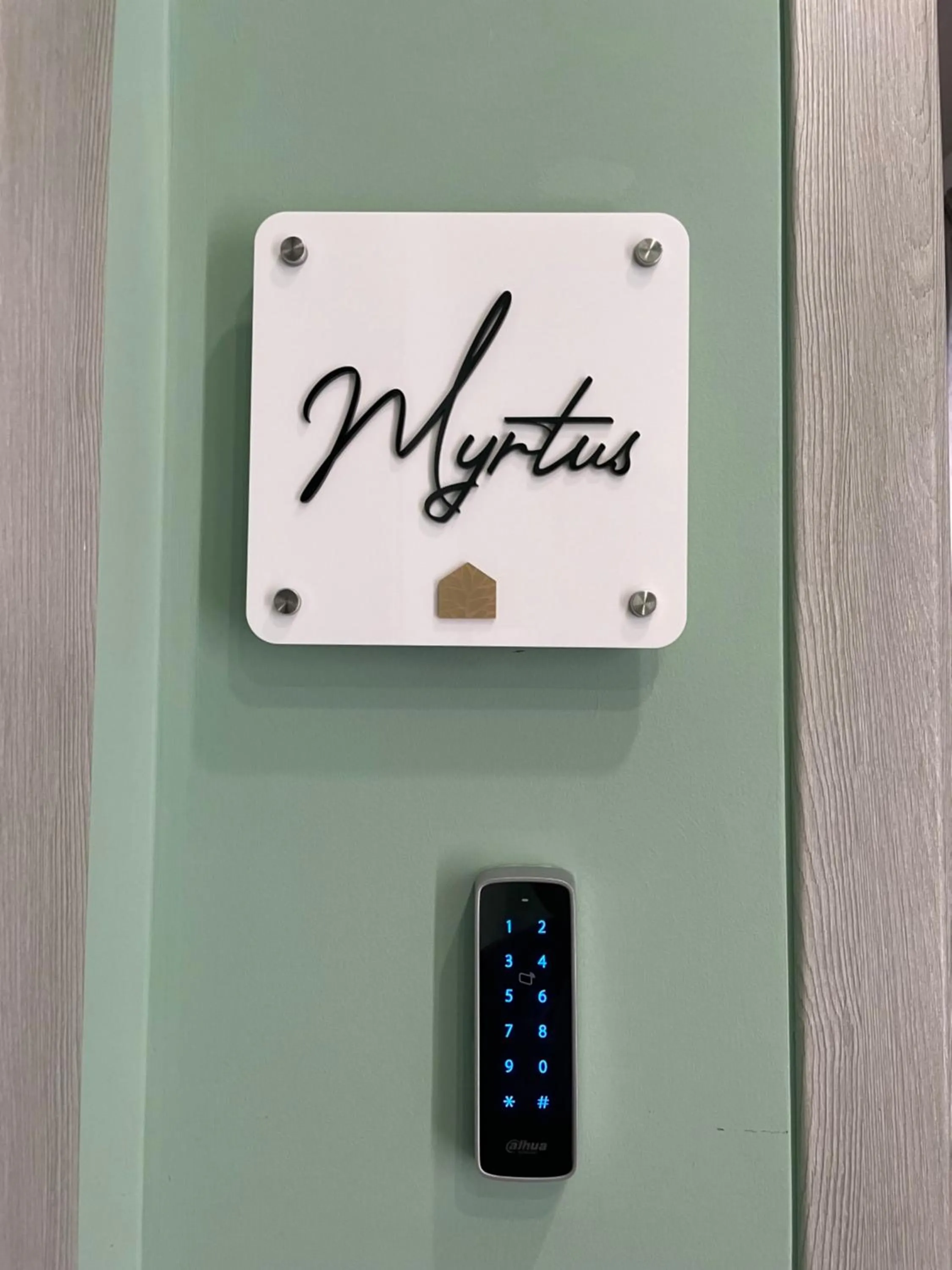 Logo/Certificate/Sign in i Giardini di Rita- Rooms & Garden Loft