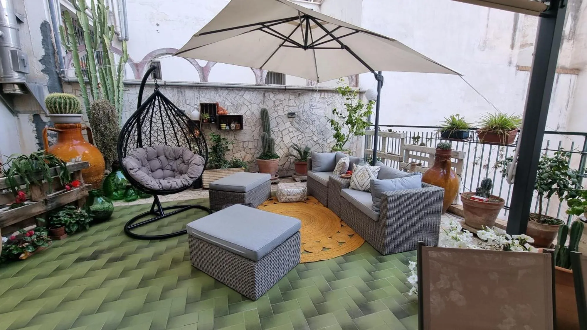 Property building in Don Nino