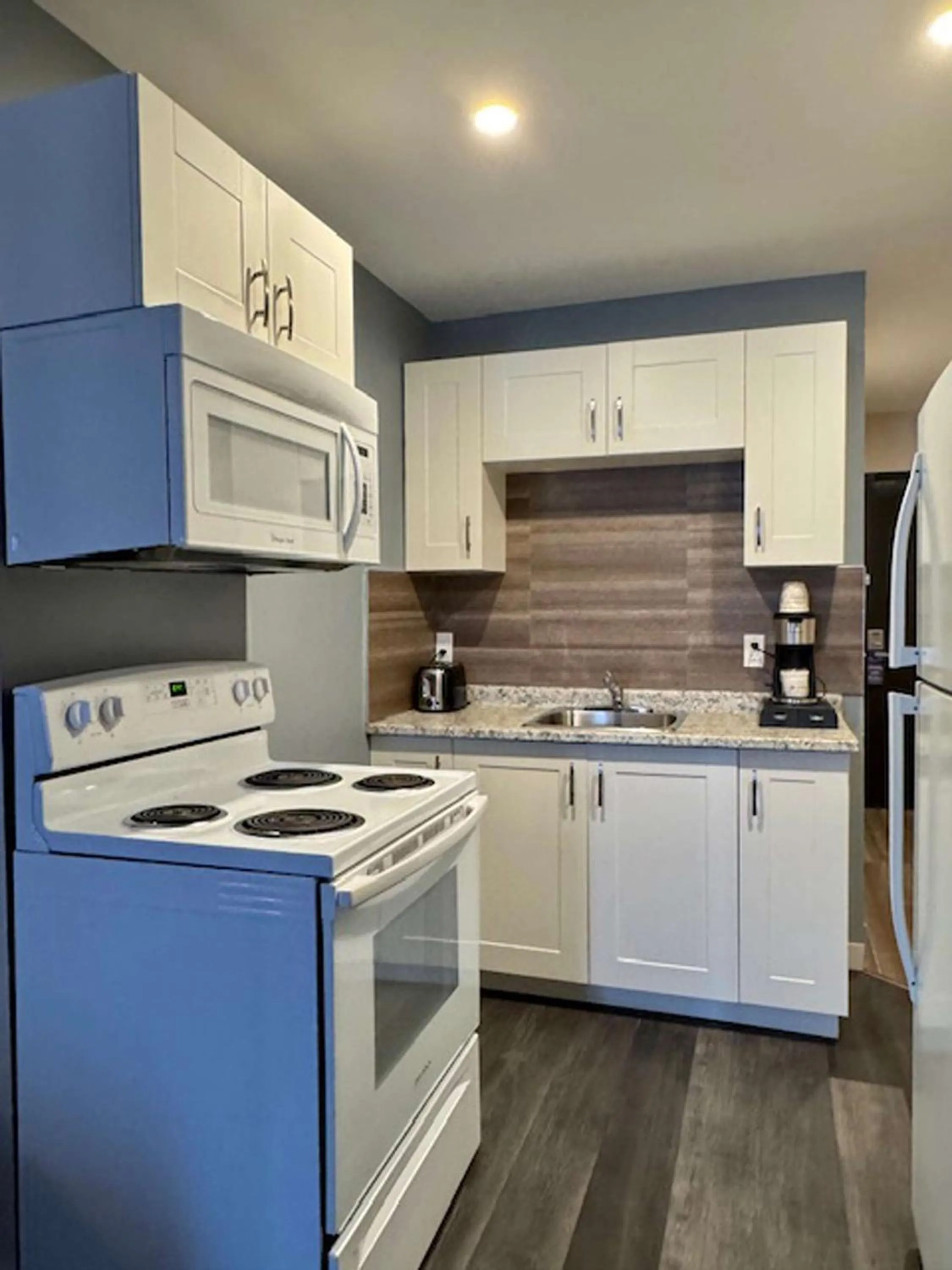 Bedroom in Big Bird Inn Wawa, SureStay Collection by Best Western