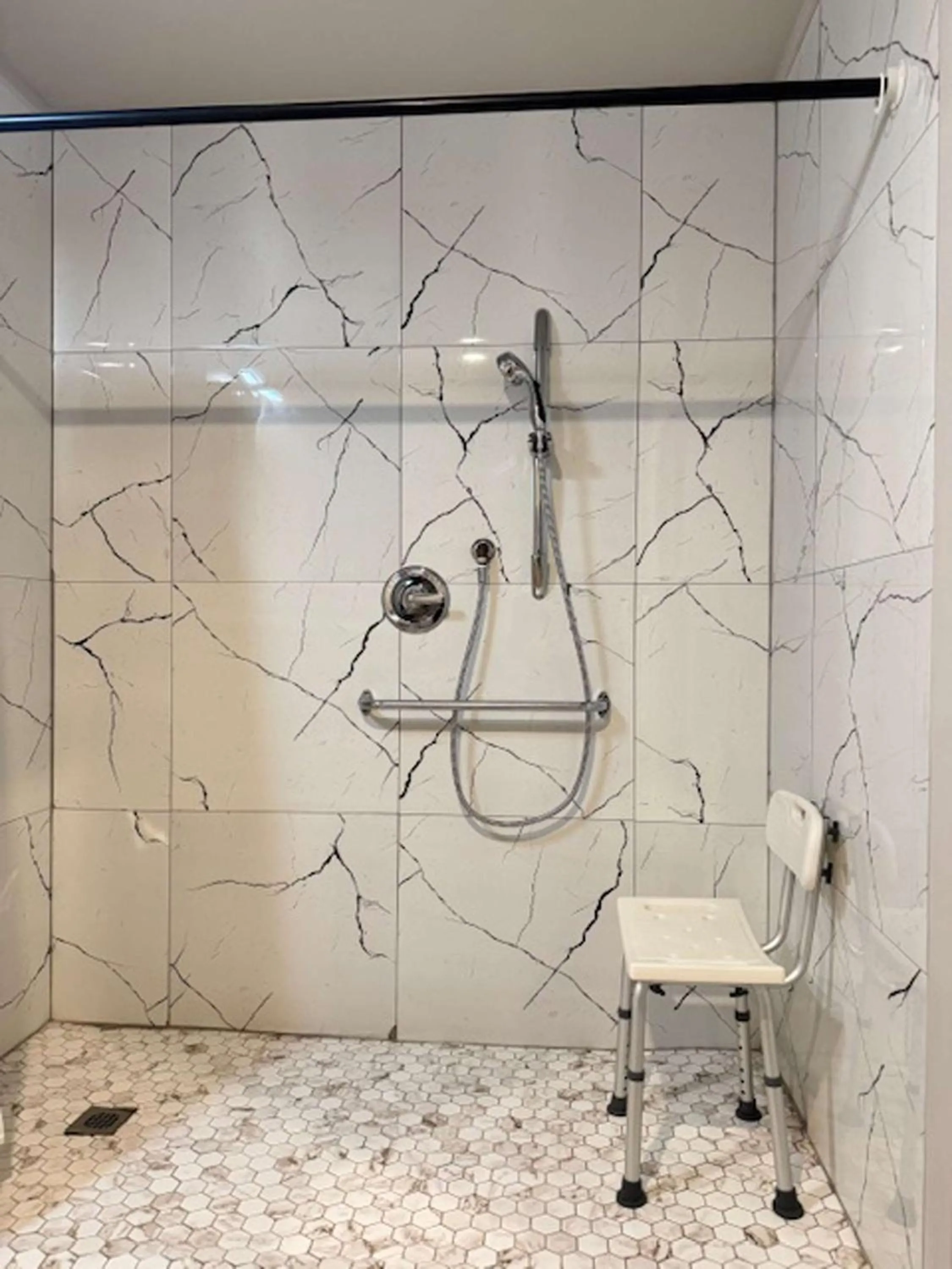 Bathroom in Big Bird Inn Wawa, SureStay Collection by Best Western