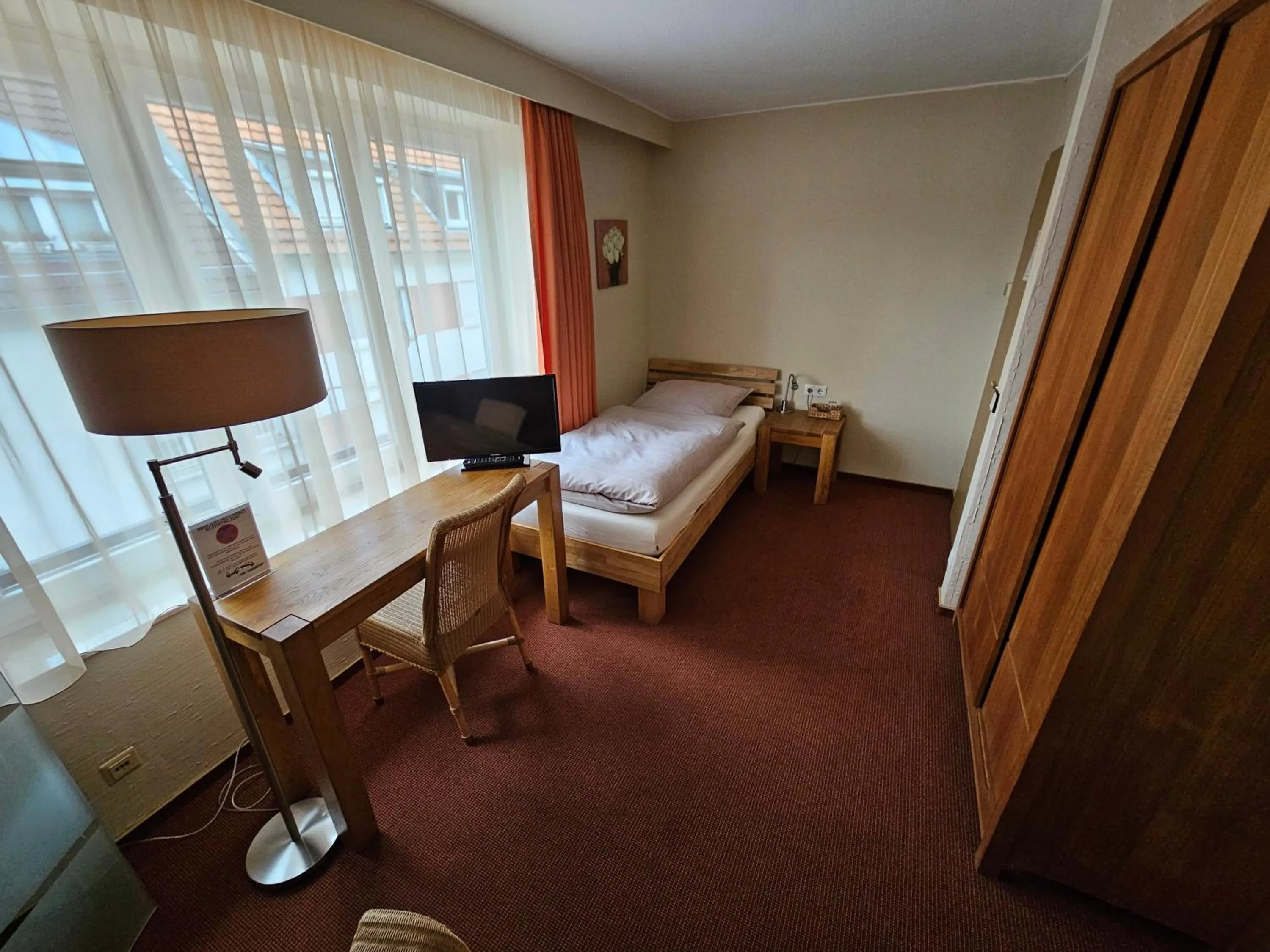 Photo of the whole room, Bed in Hotel Donnersberg
