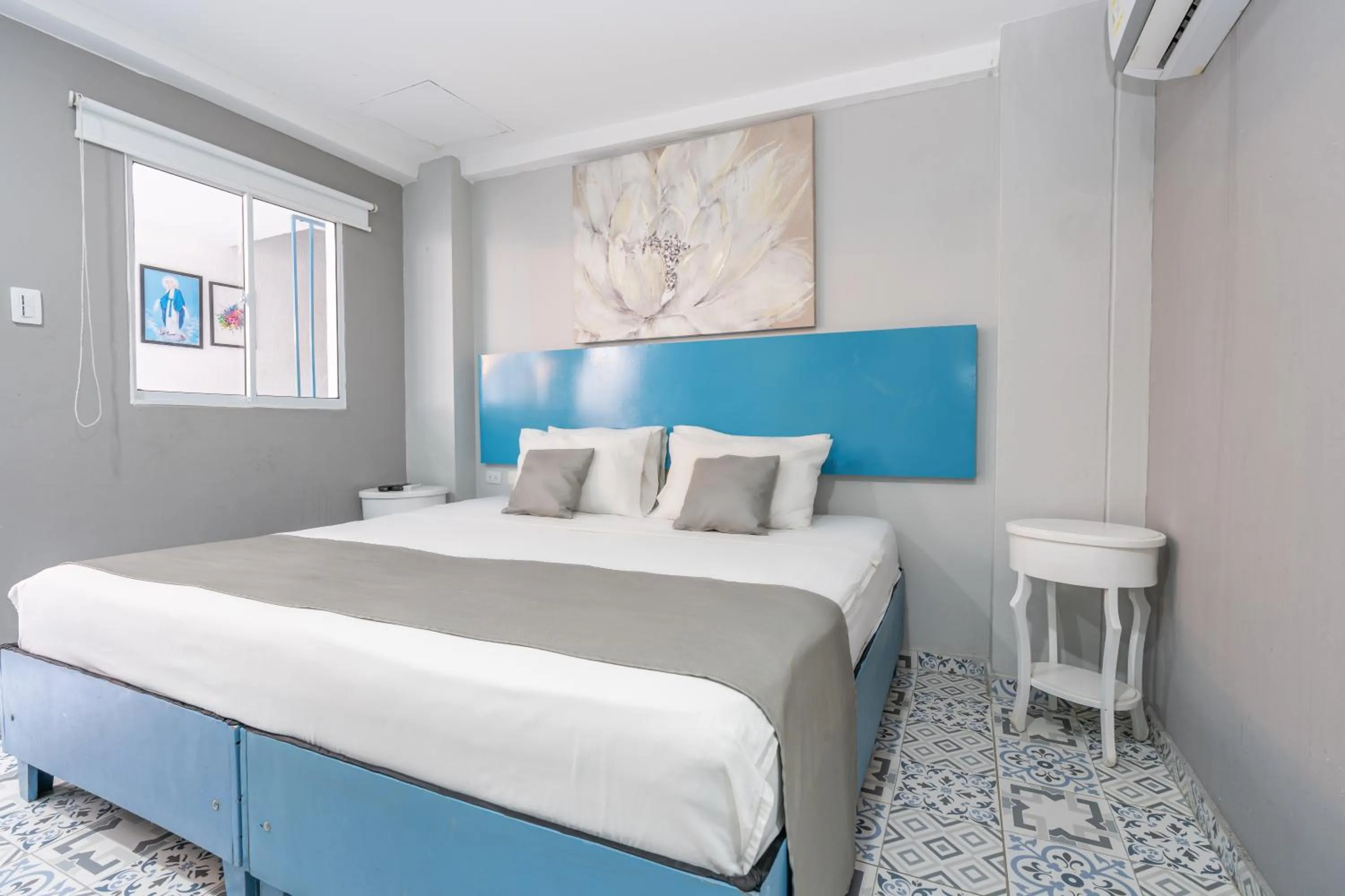 Bed in Hotel Adaz Mediterráneo