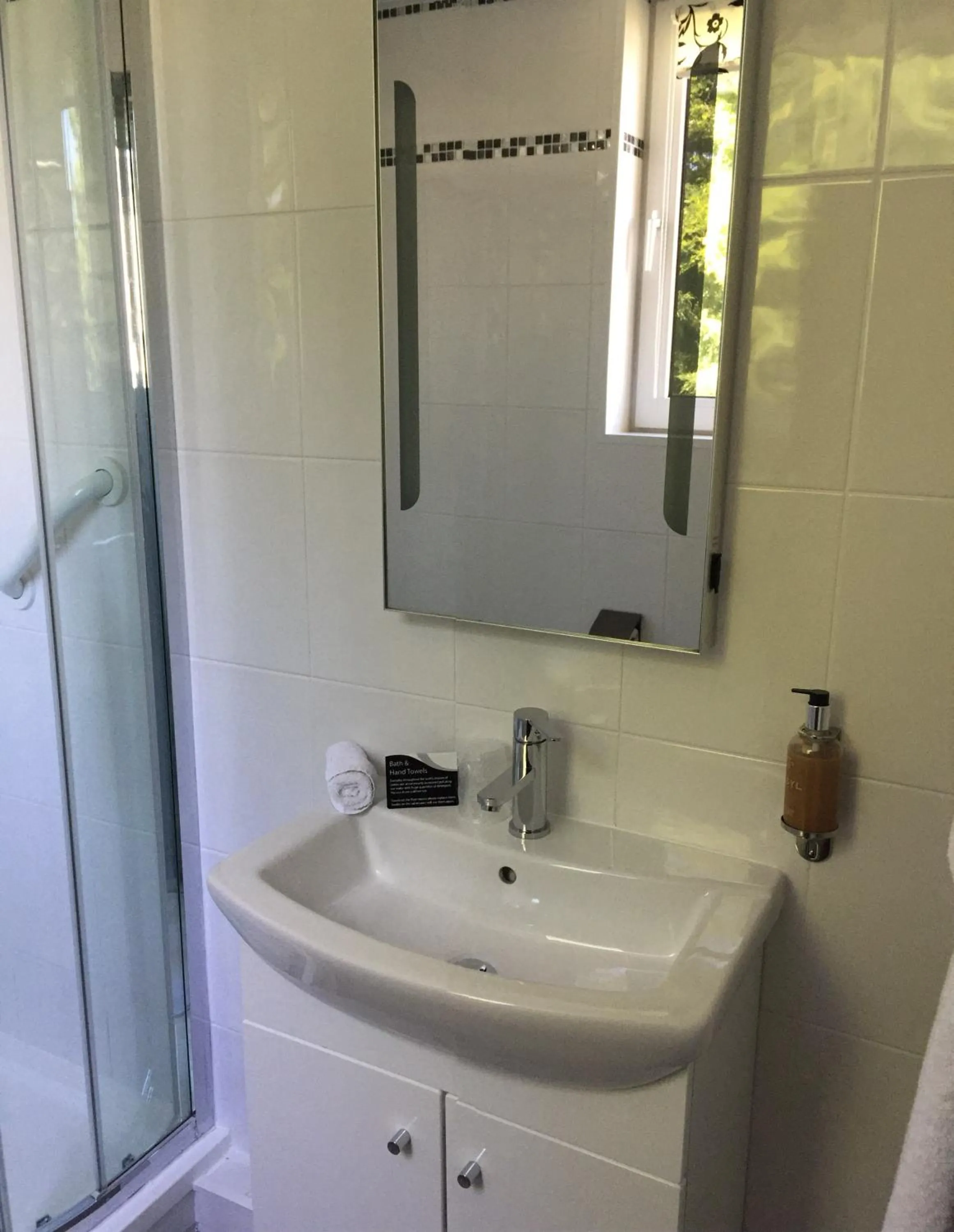 Bathroom in Best Western Hotel de Havelet