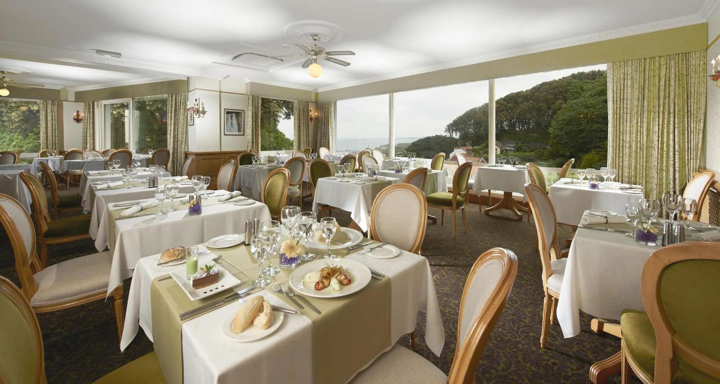 Restaurant/places to eat in Best Western Hotel de Havelet