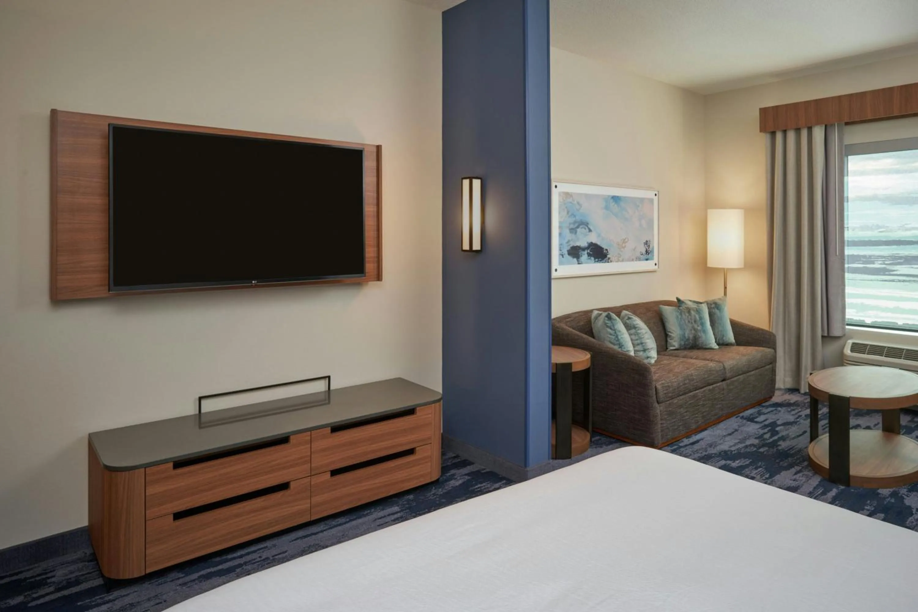 Bedroom, Bed in Fairfield by Marriott Inn & Suites West Palm Beach