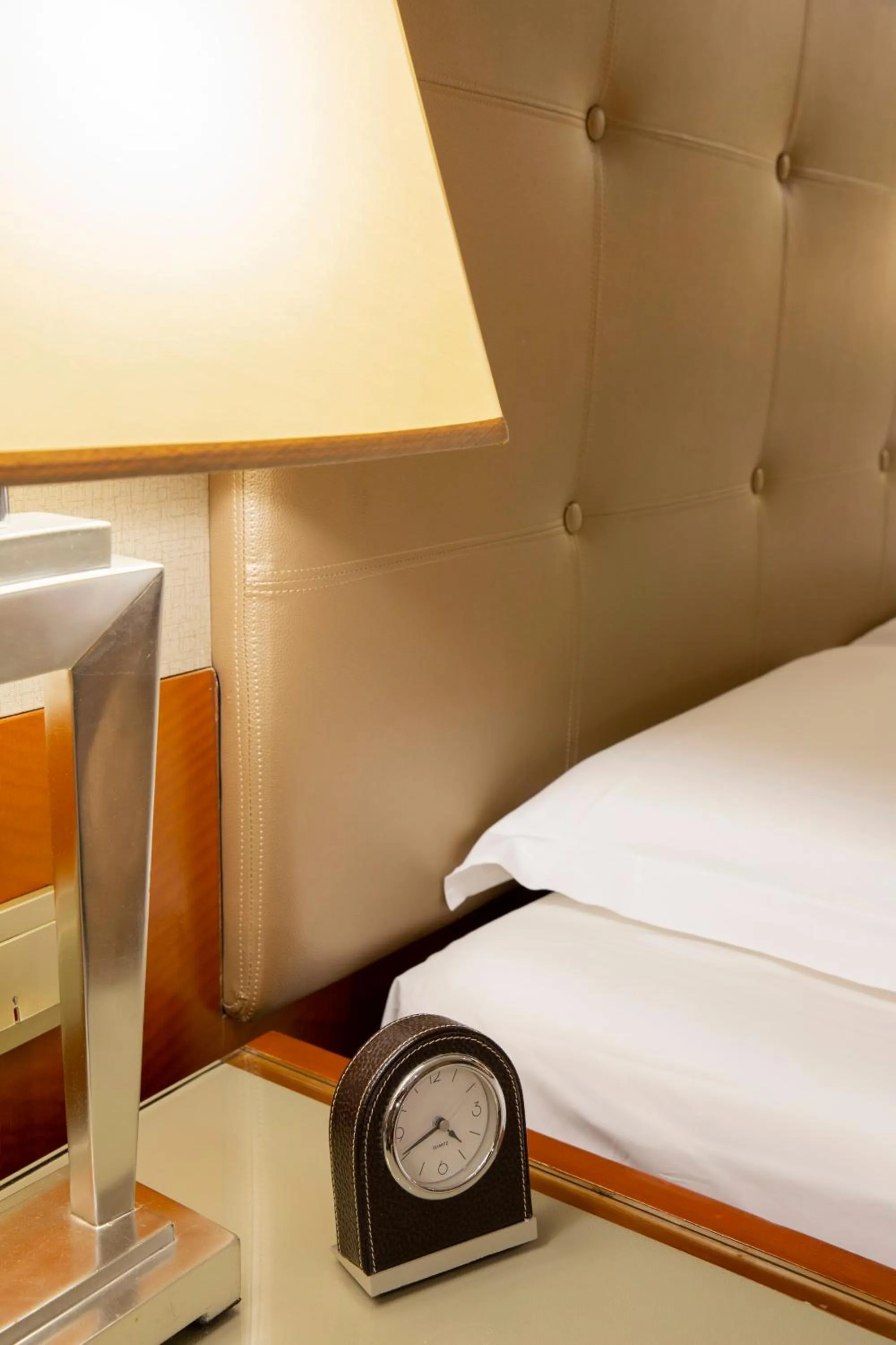 Bed in Sofitel Harbin