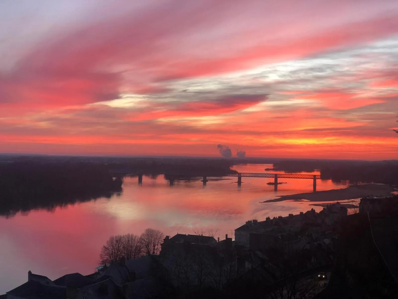 Text overlay in BULLES DE LOIRE