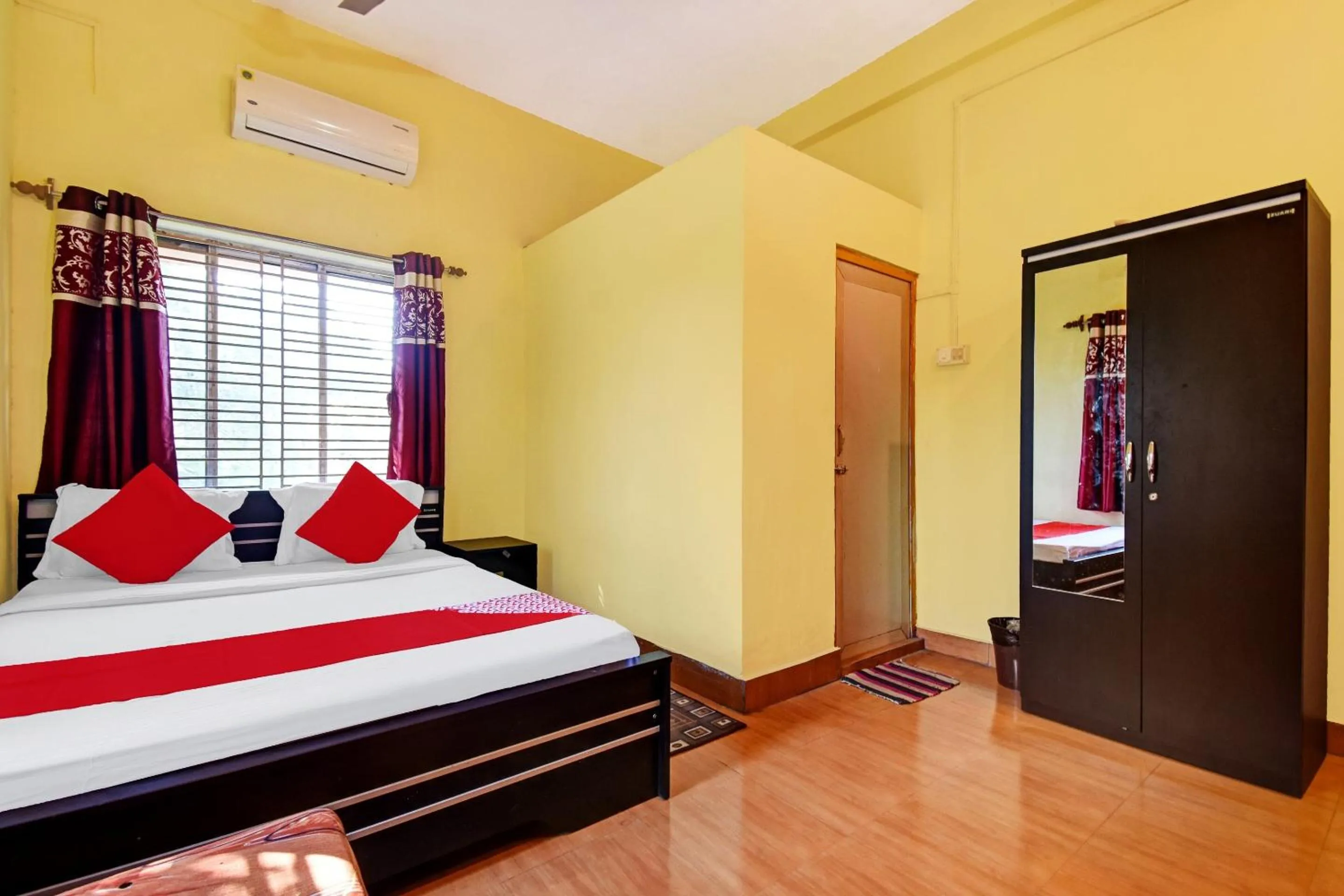 Bedroom, Bed in Hotel O Adorini Guest House