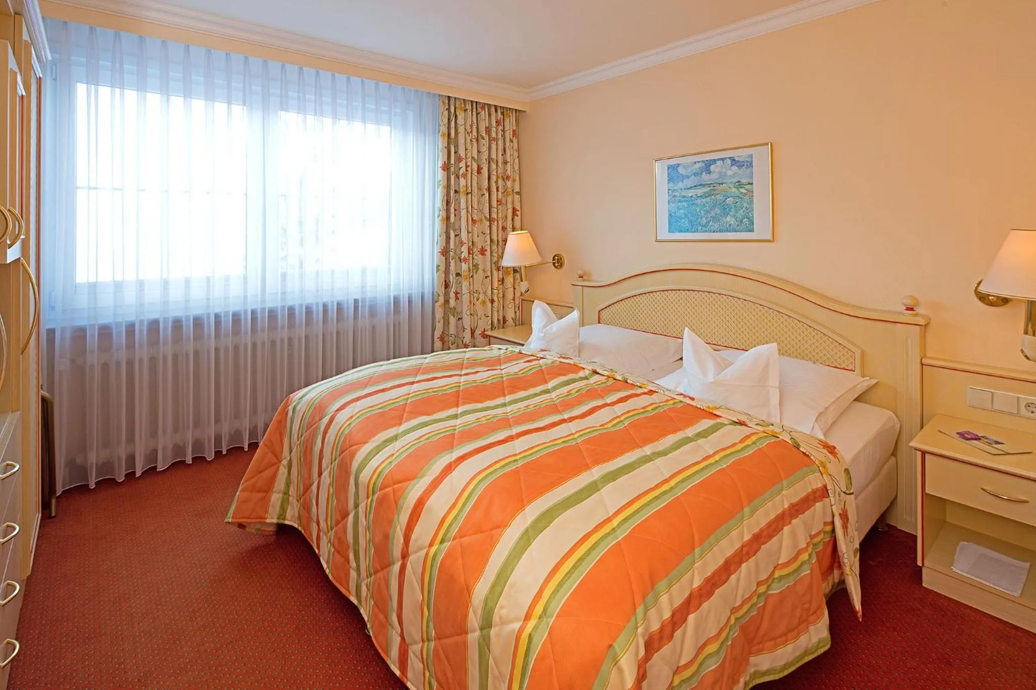 Bed in Hotel Braunschweiger Hof