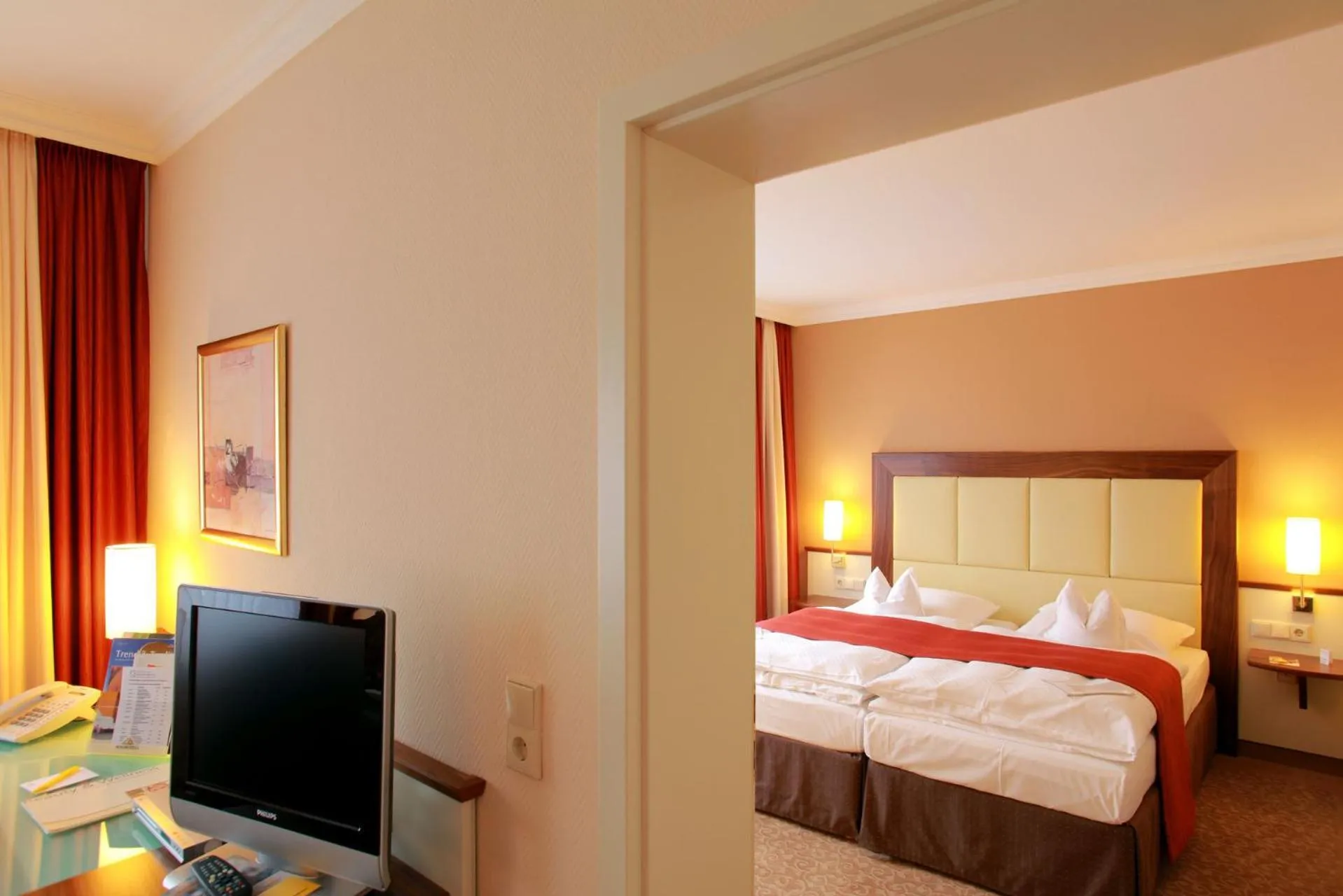 Bed in Hotel Braunschweiger Hof