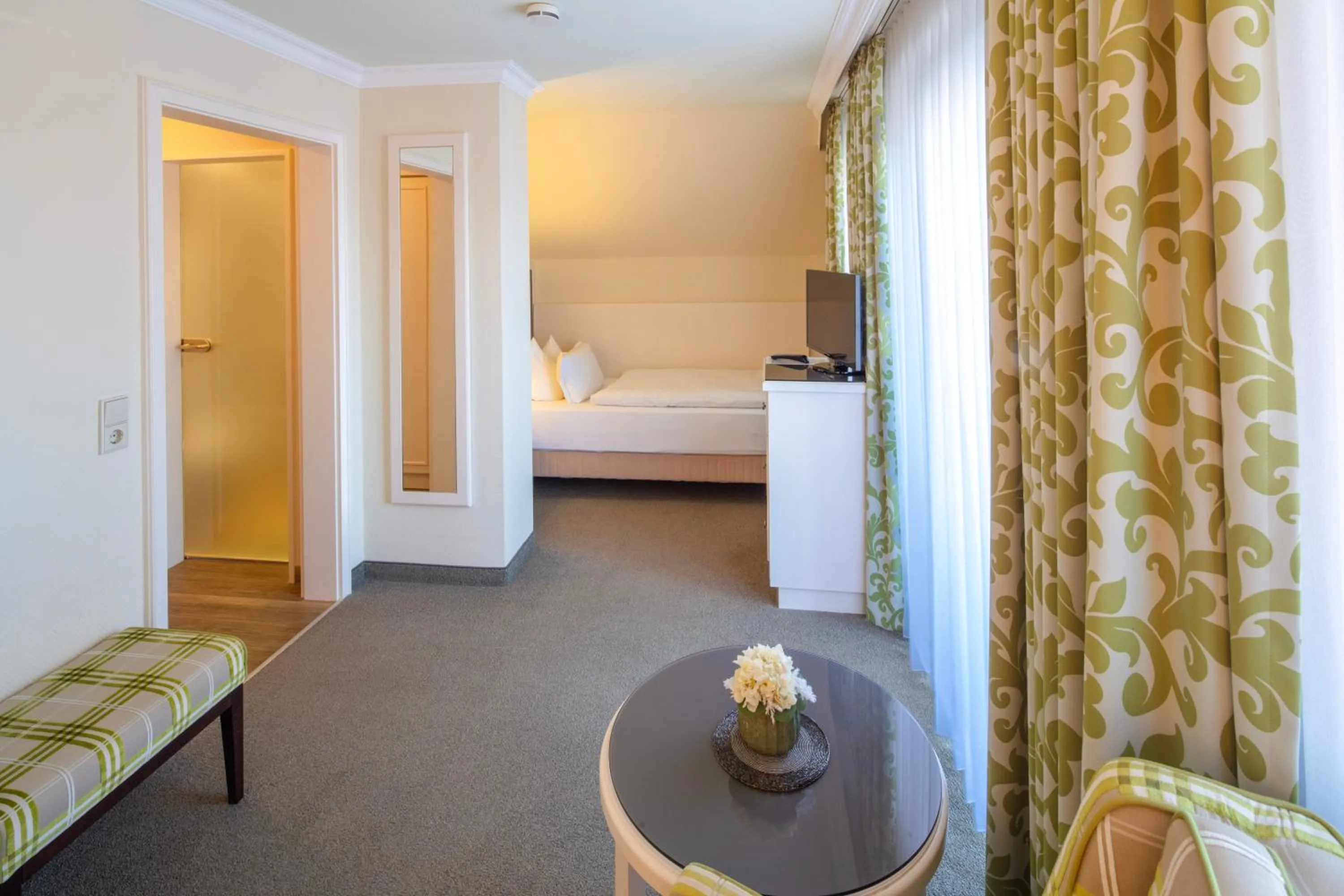 Bed in Hotel Braunschweiger Hof