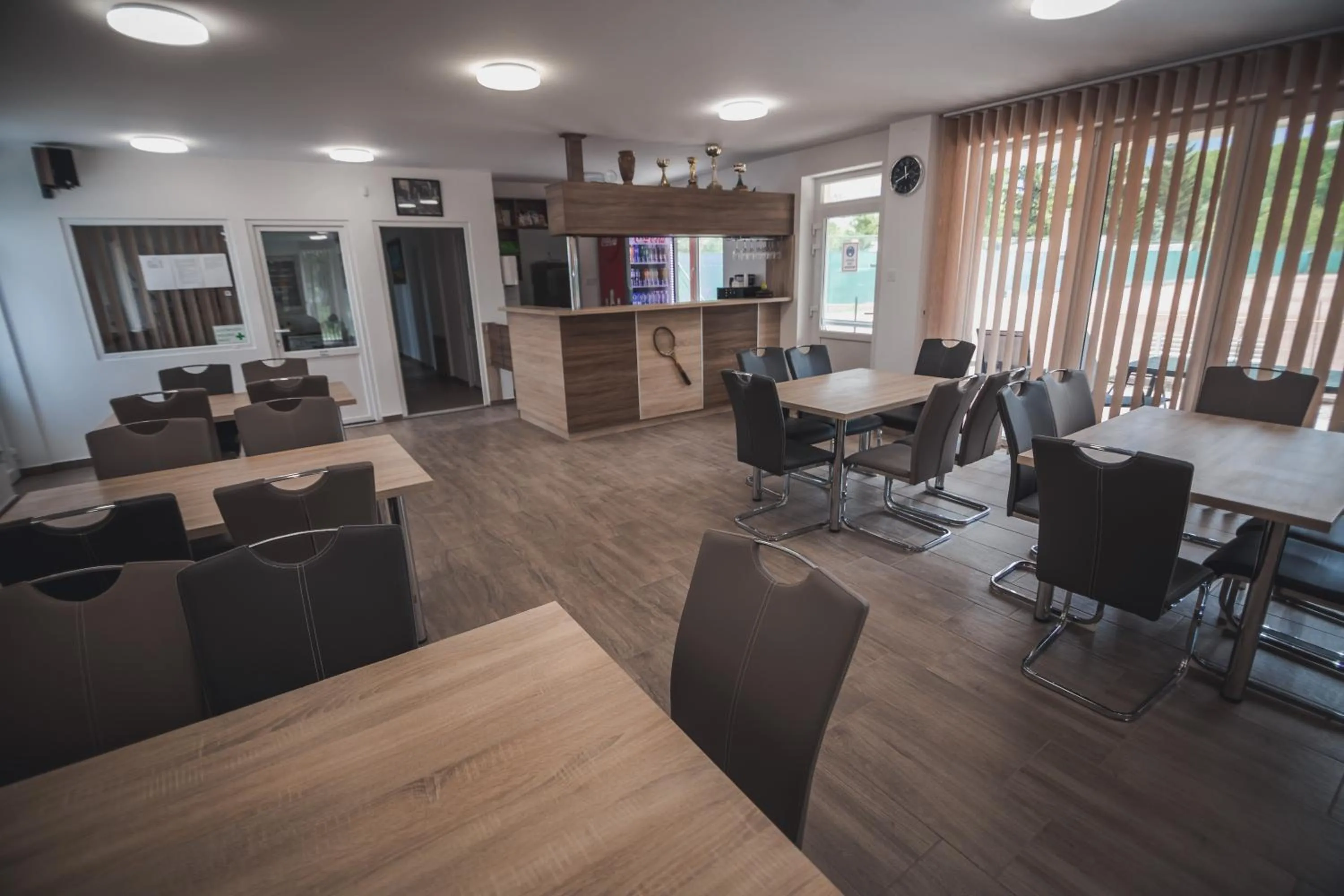 Tenisz Panzió - Baja