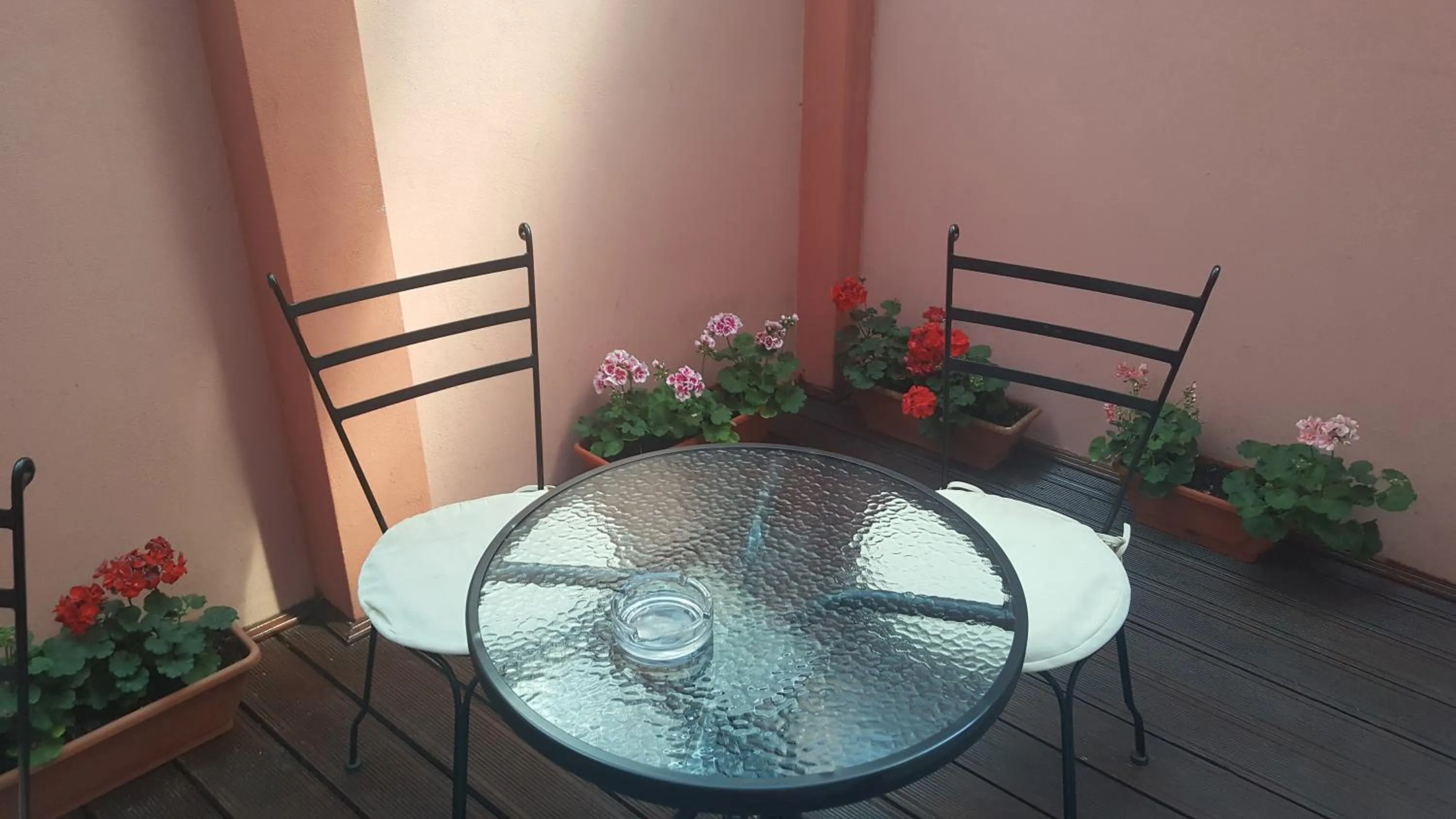 Pensiunea Podul Minciunilor