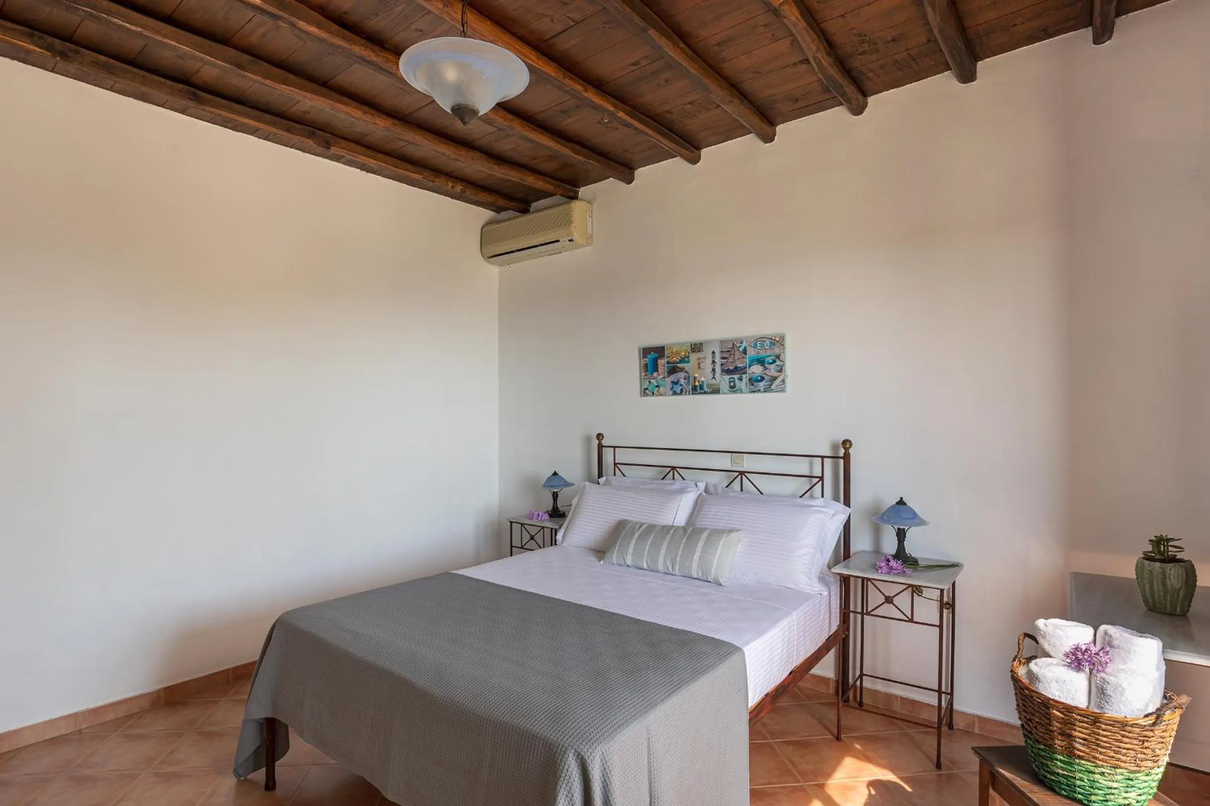 Bed in Cochili Rooms & Apartments